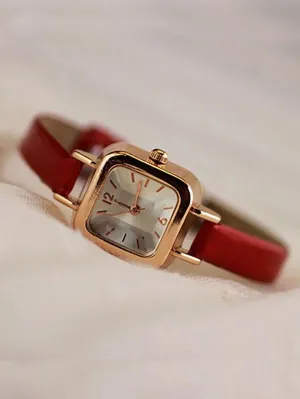 1pc Quartz Watch With Pu Strap And Square Small Watch Case- FD ⚡