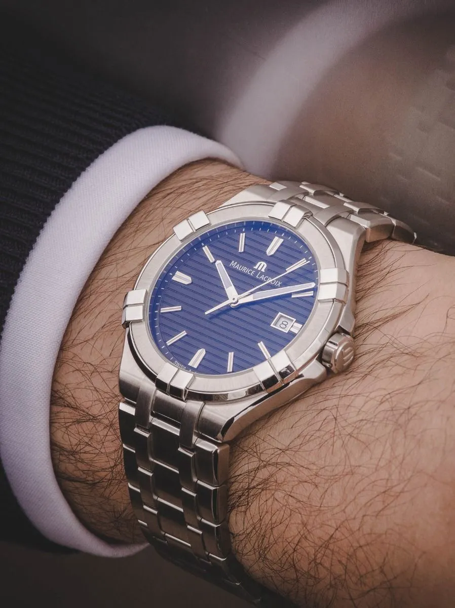 AIKON Date 42mm