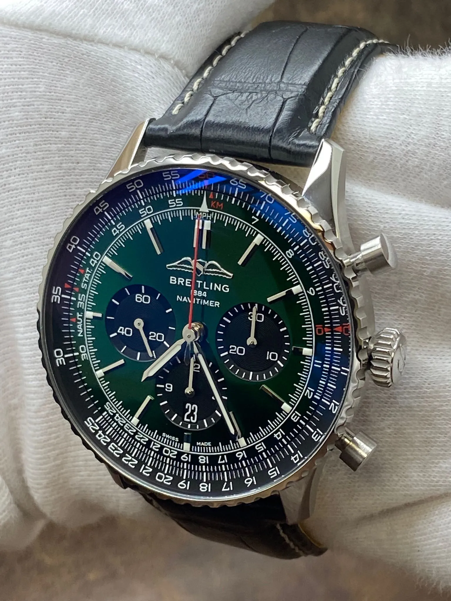 Breitling NAVITIMER B01 CHRONOGRAPH 46 AB0137241L1P1 Green Dial Automatic Men's Watch