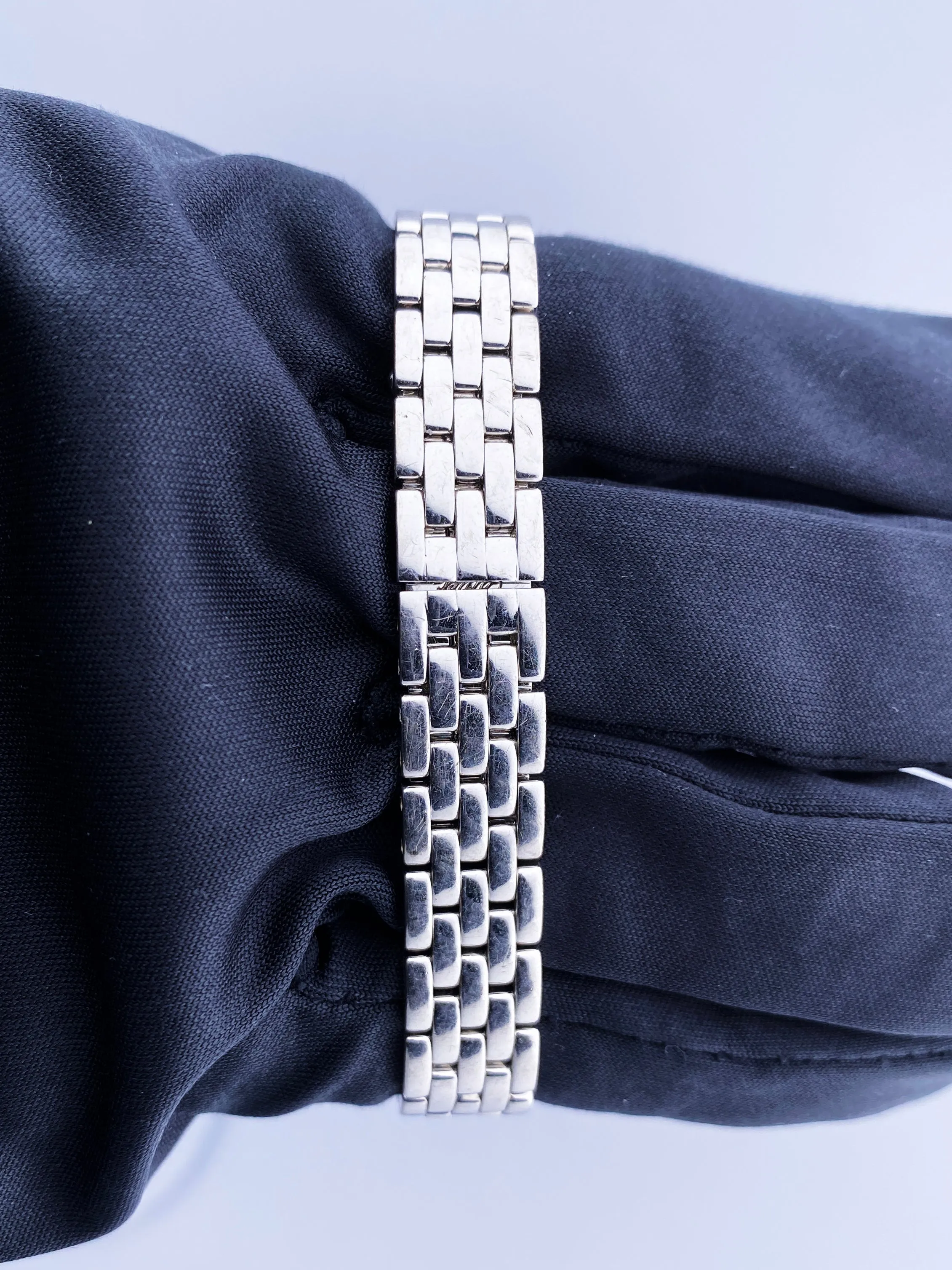 Cartier Mini WF3244F3/2363 18K White Gold Diamond Box & Papers