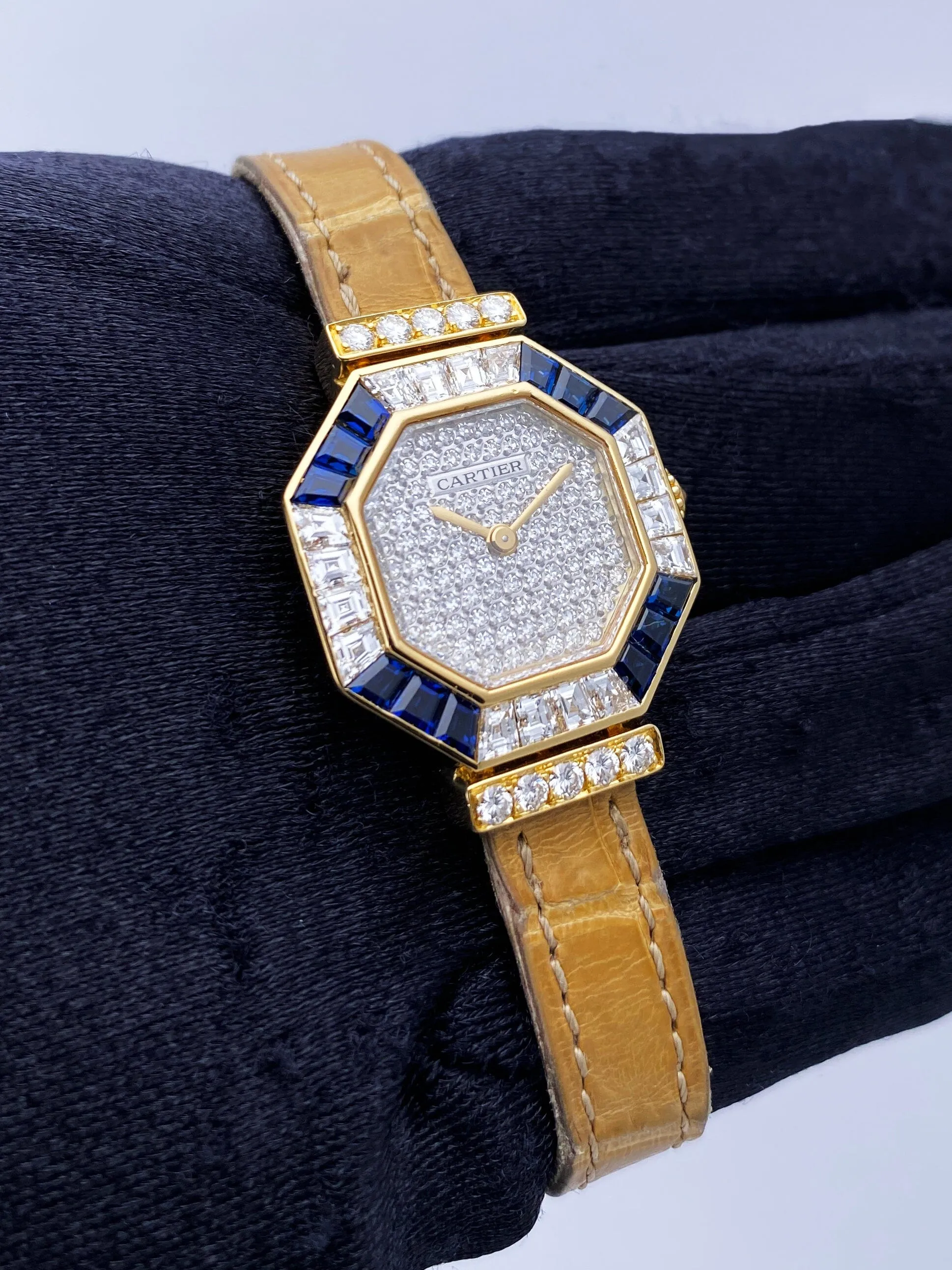 Cartier Paris Andine 82220000 Diamond Sapphire Ladies Watch