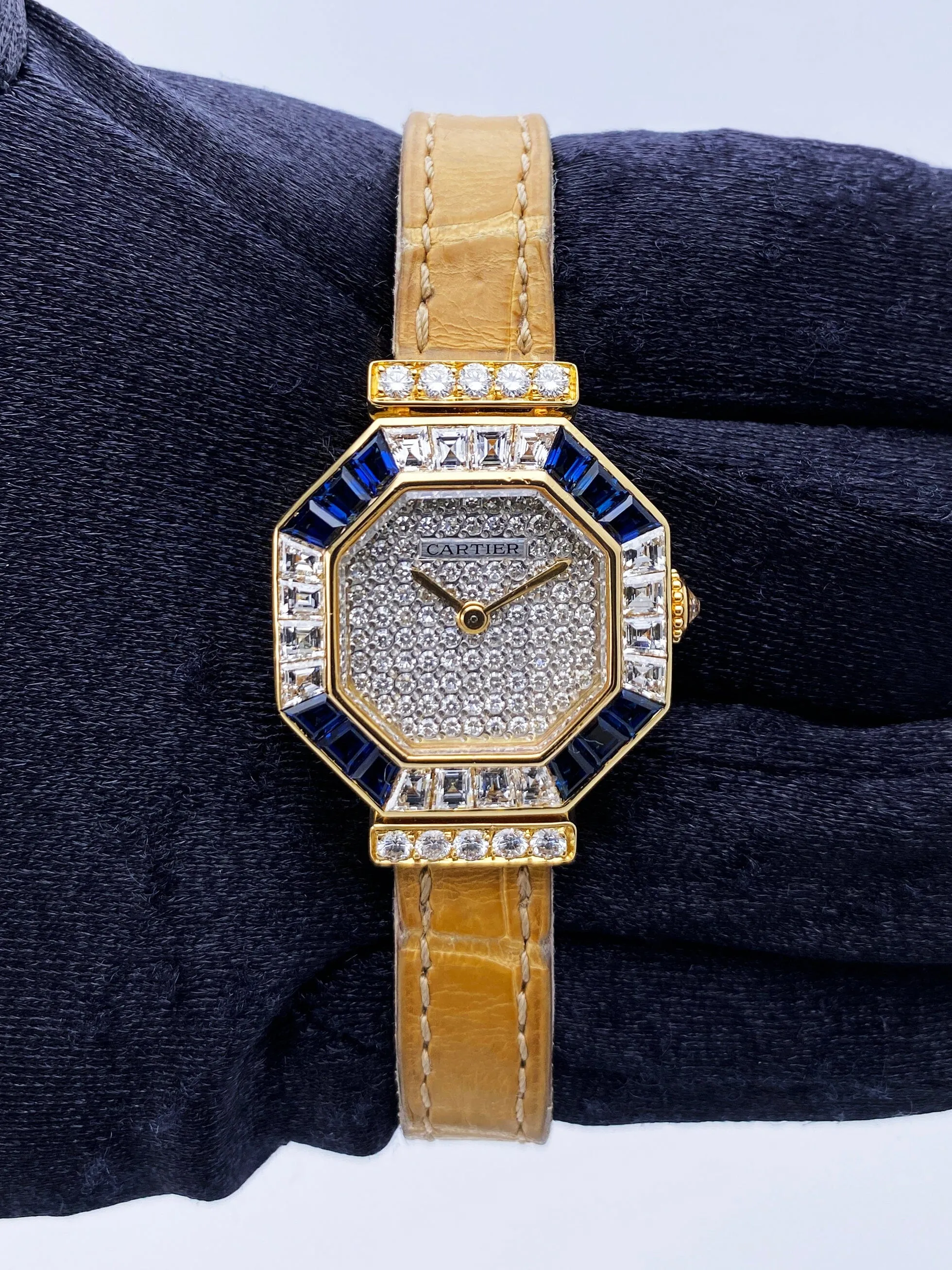 Cartier Paris Andine 82220000 Diamond Sapphire Ladies Watch