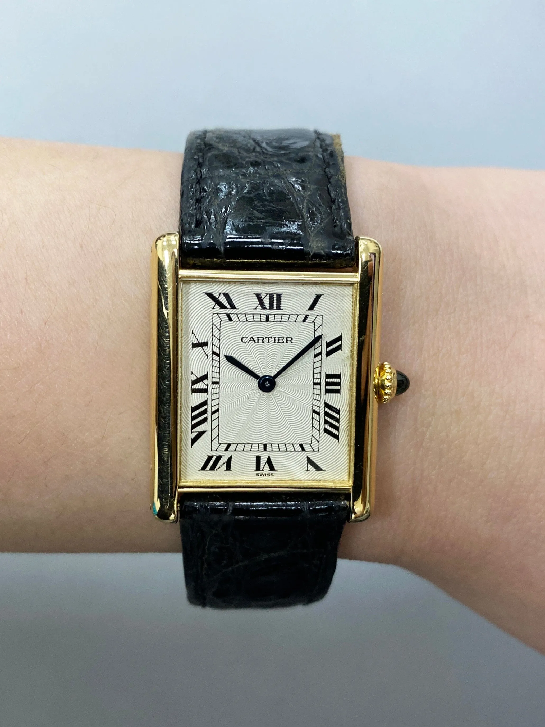 Cartier Tank Louis W1504856 18K Yellow Gold Ladies Watch