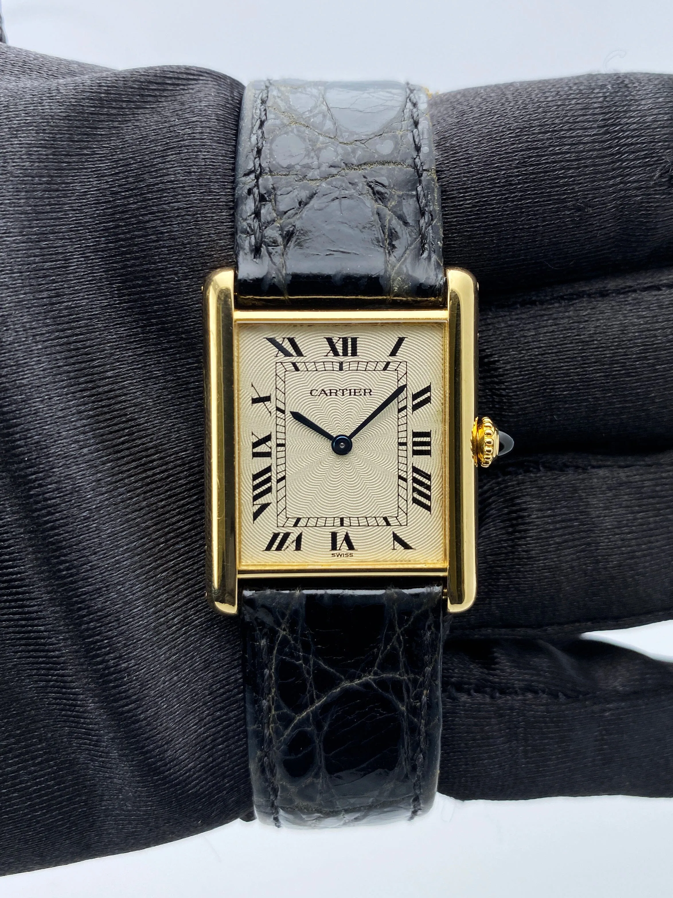 Cartier Tank Louis W1504856 18K Yellow Gold Ladies Watch
