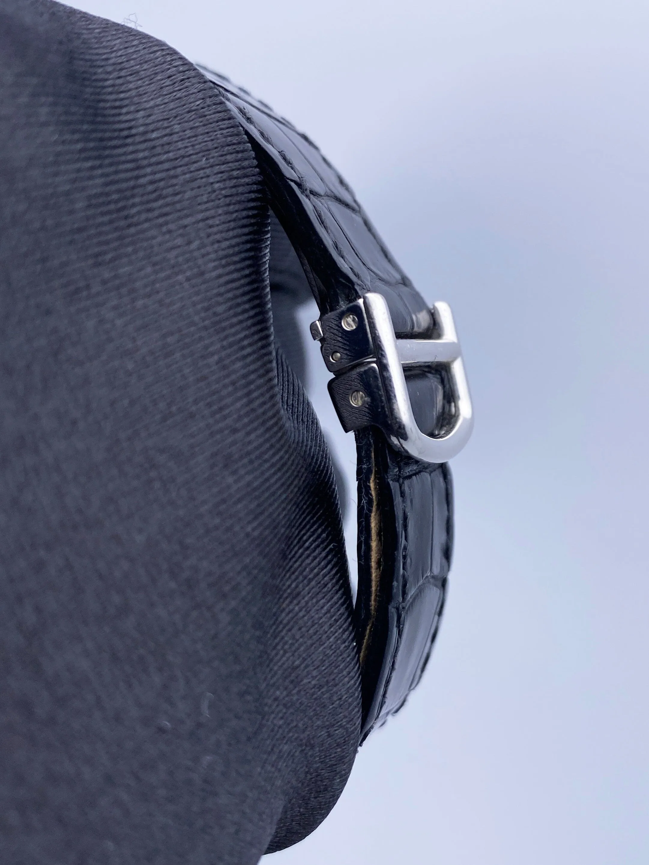Cartier Tonneau 2803 H Platinum Watch
