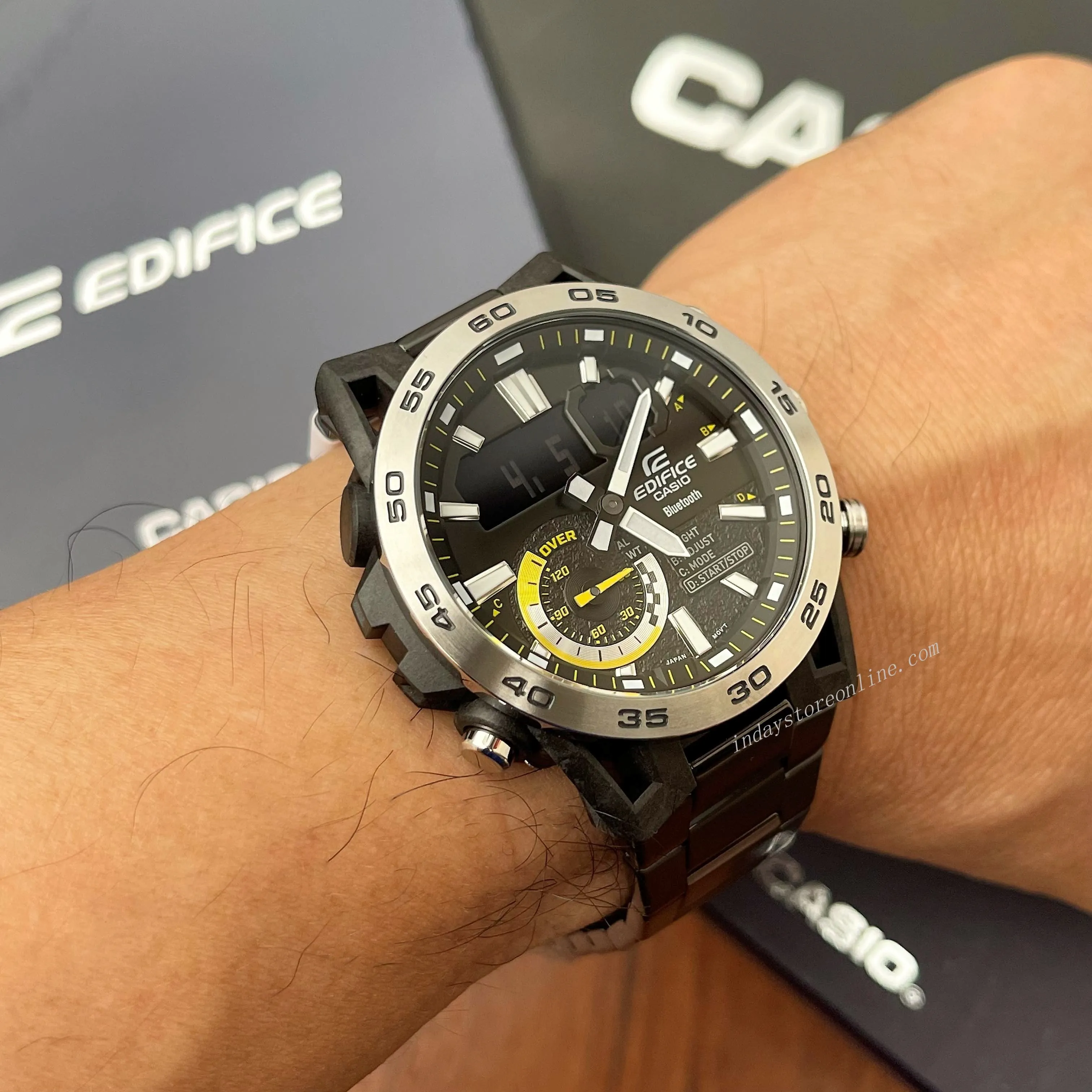Casio Edifice Men's Watch ECB-40DC-1A Edifice Sospensione Mobile link Bluetooth