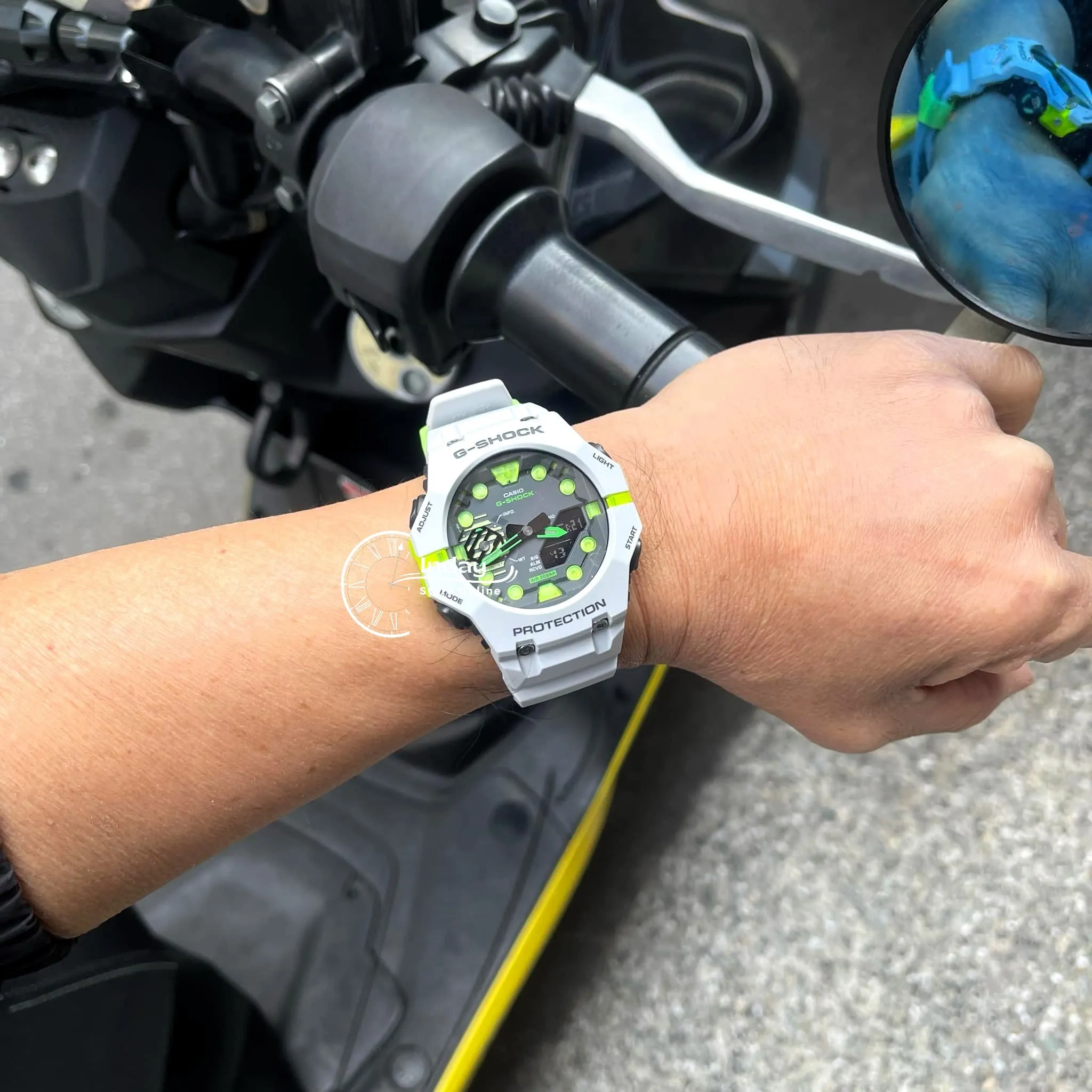 Casio G-Shock Men's Watch GA-B001MW-8A Resin Band Mineral Glass Shock Resistant  Mobile Link Bluetooth