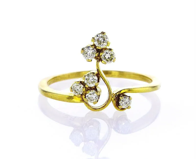 Diamond Ring 18K Yellow Gold 0.29 CT H / VS2  Natural Round Cut Dainty Flower
