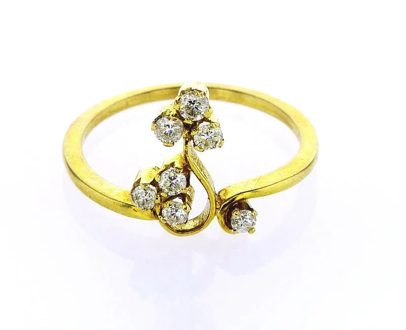 Diamond Ring 18K Yellow Gold 0.29 CT H / VS2  Natural Round Cut Dainty Flower