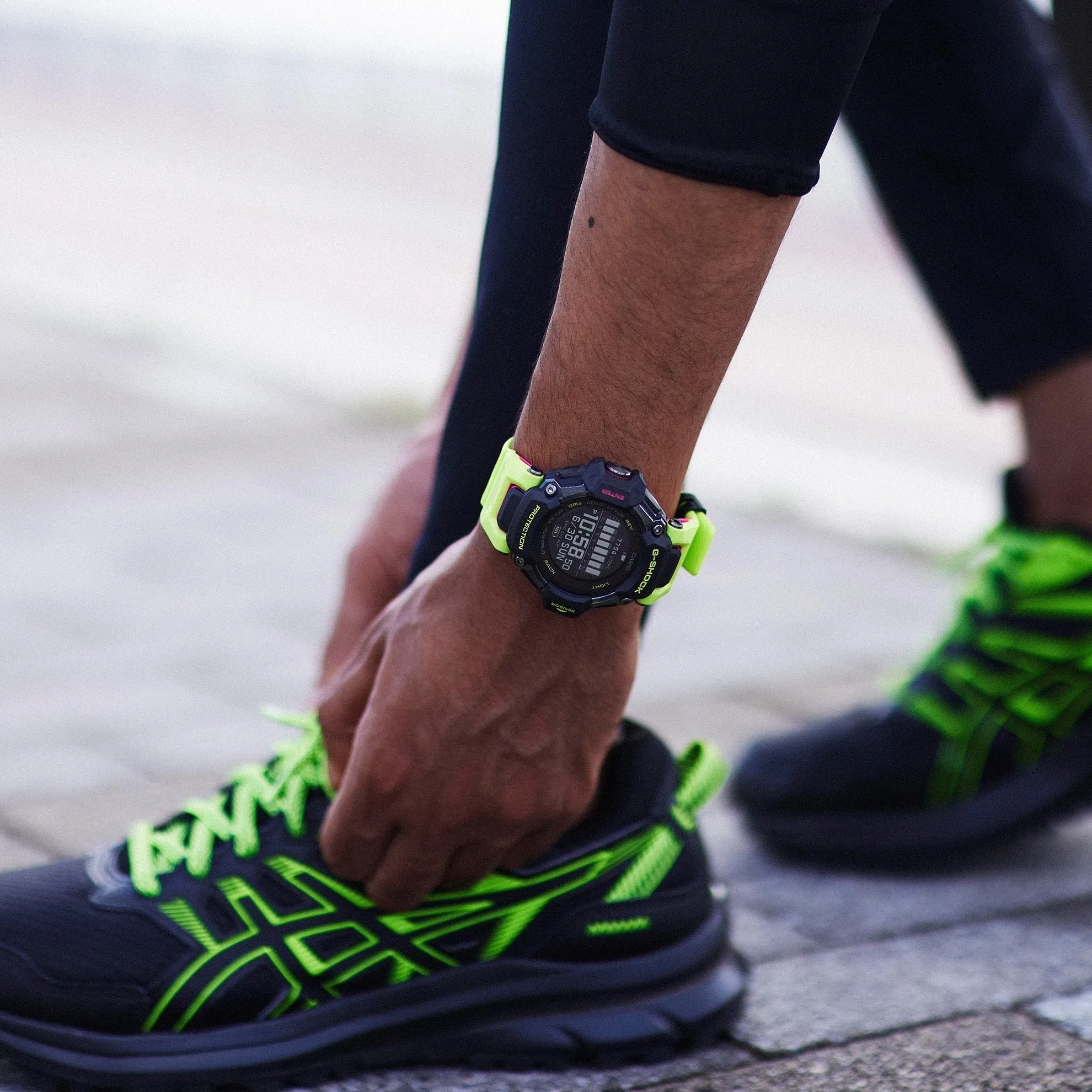 G-Shock GBDH2000 Move HRM GPS Neon Yellow