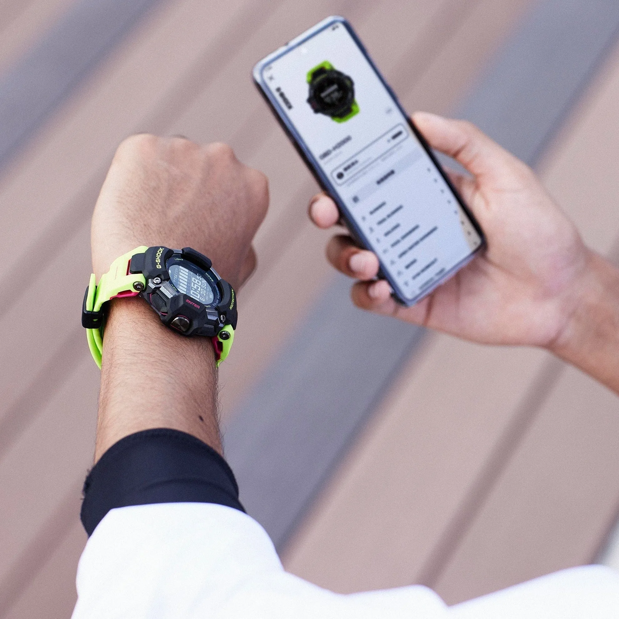 G-Shock GBDH2000 Move HRM GPS Neon Yellow