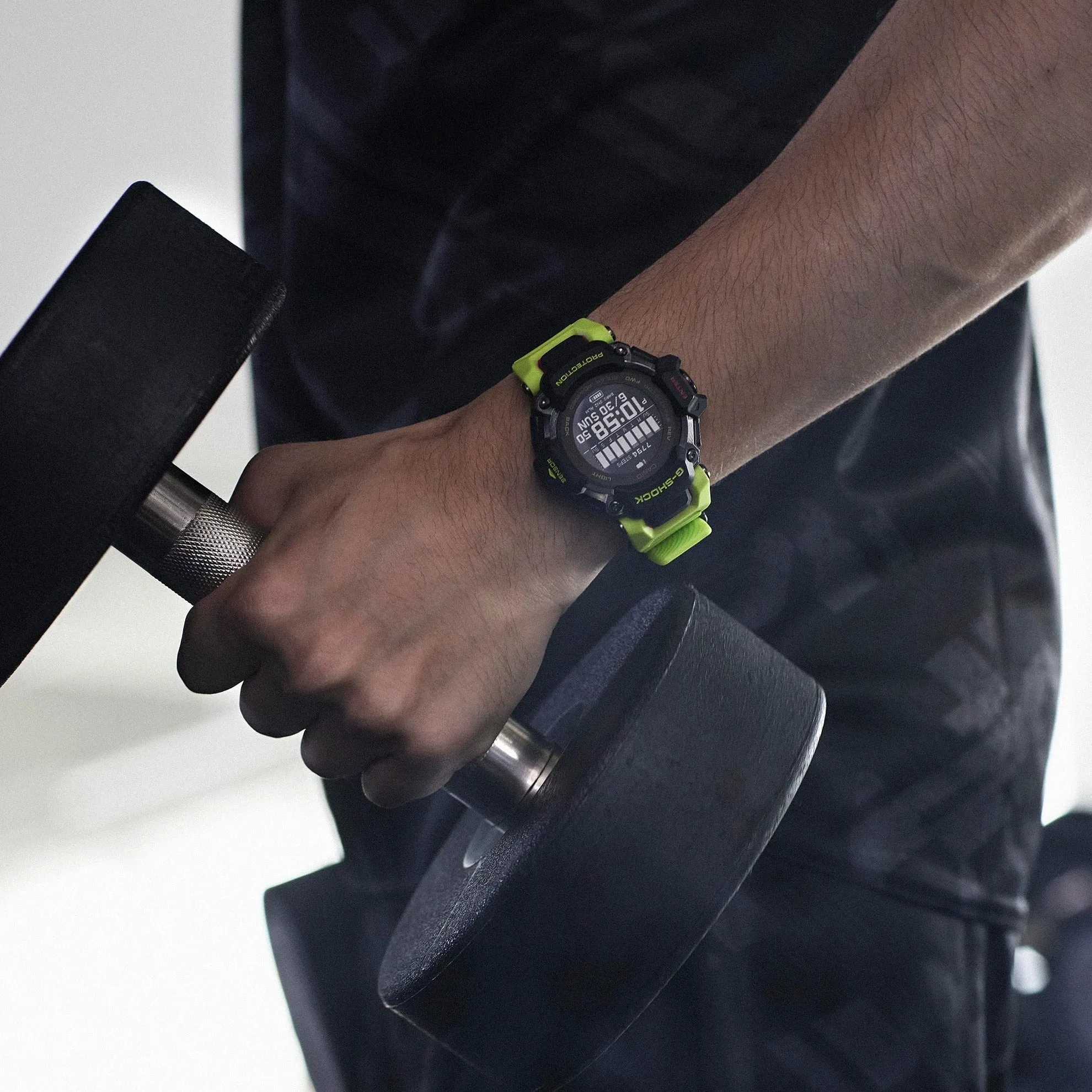 G-Shock GBDH2000 Move HRM GPS Neon Yellow