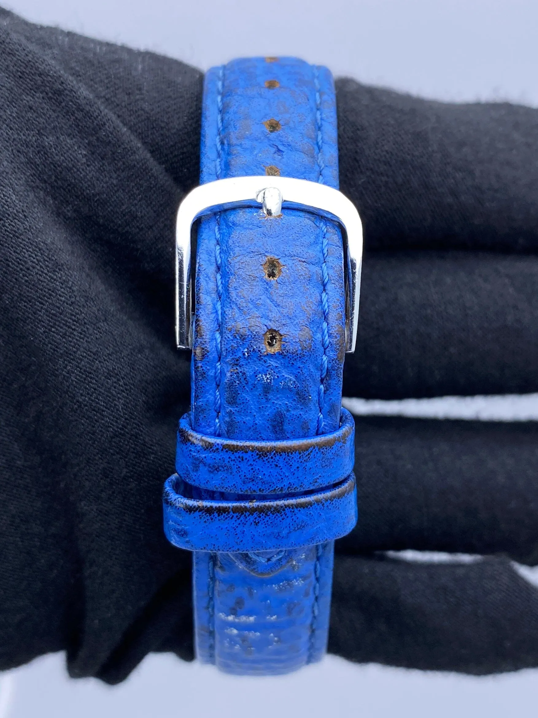 Gérald Genta Retro Disney G.3612 Donald Duck MOP Dial Mens Watch Papers