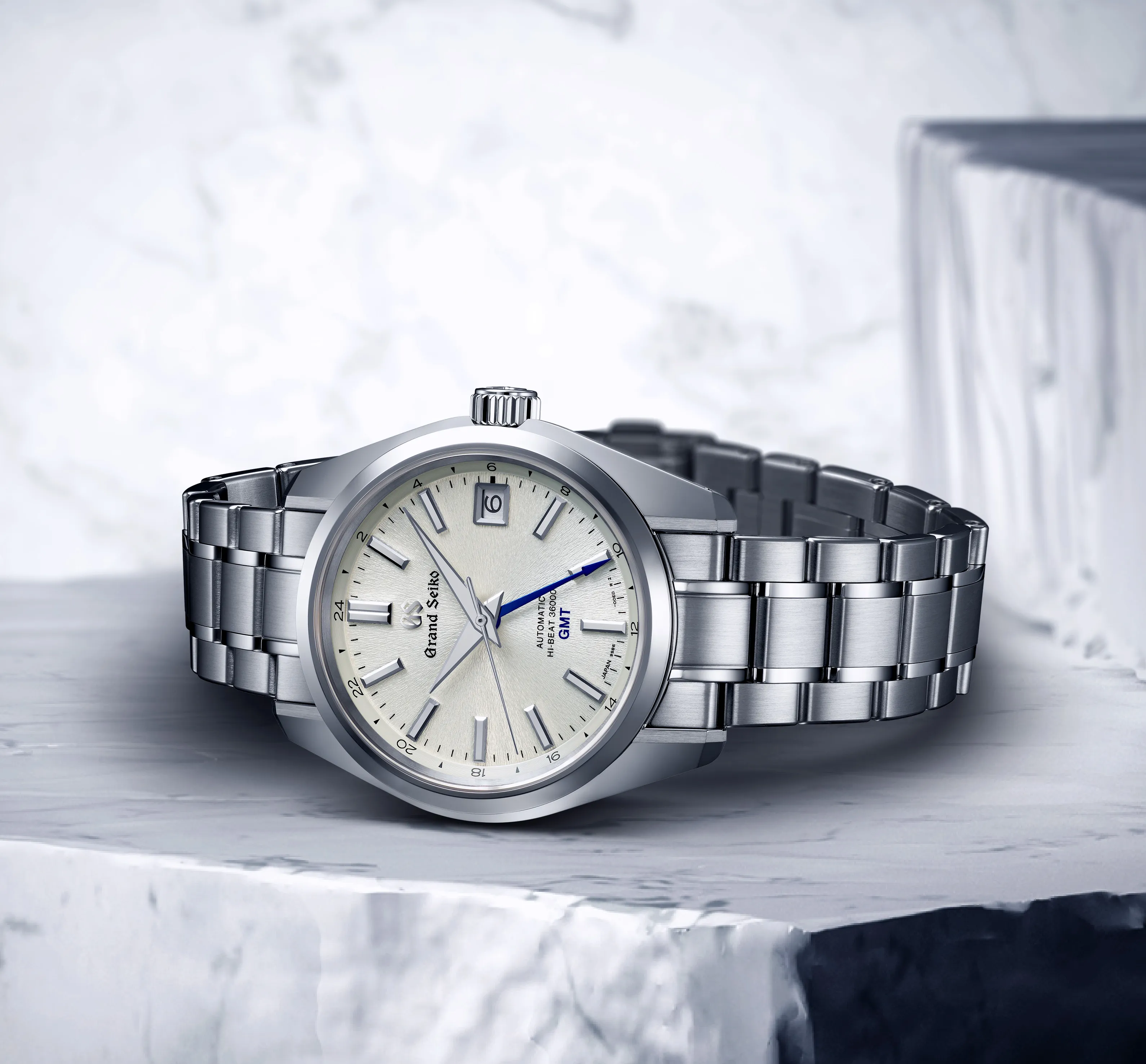 Grand Seiko Heritage Watch with White Mt. Iwate Pattern Dial, 40mm