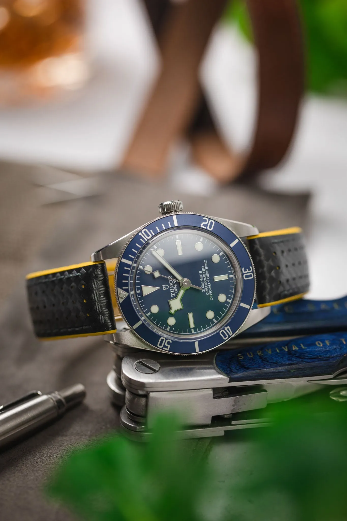 Hirsch AYRTON Carbon Embossed Performance Watch Strap in BLACK / YELLOW
