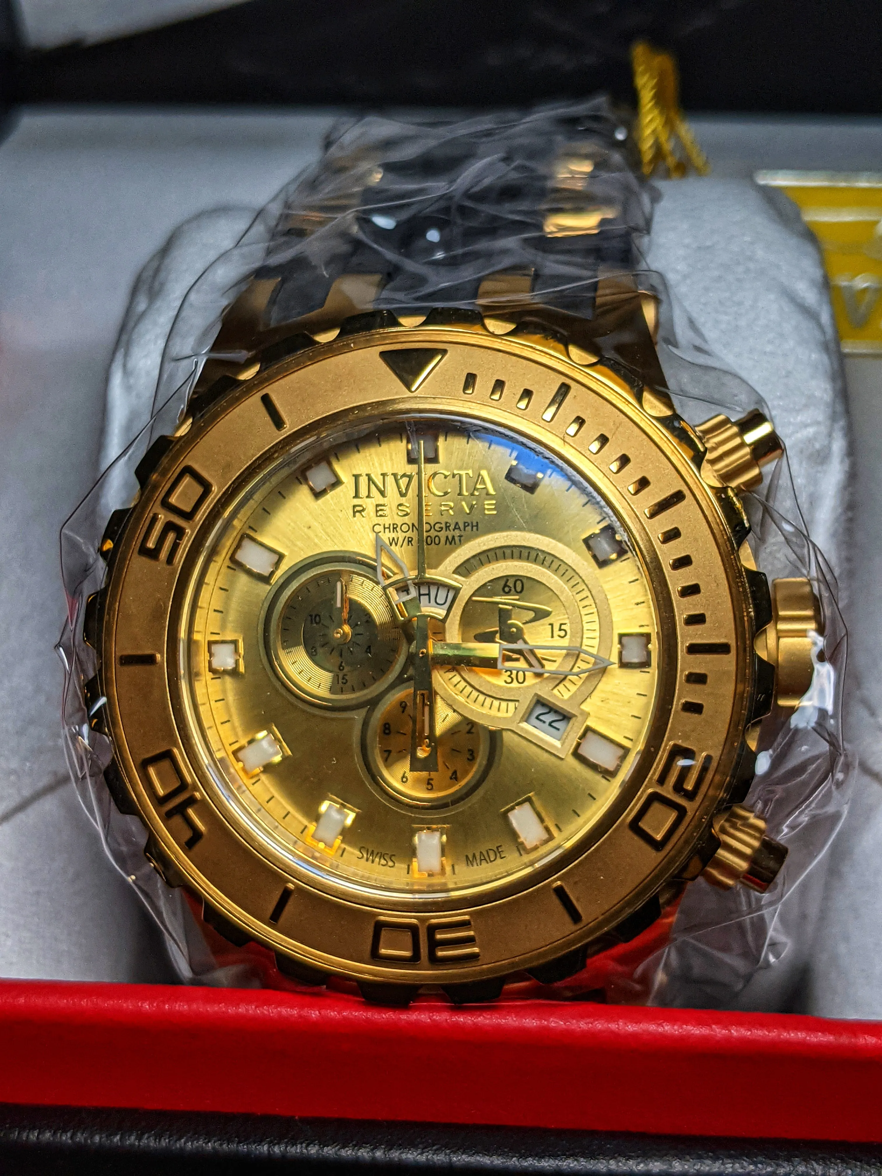 Invicta Reserve Subaqua Model 6905 Gold Plated Swiss Watch NIB