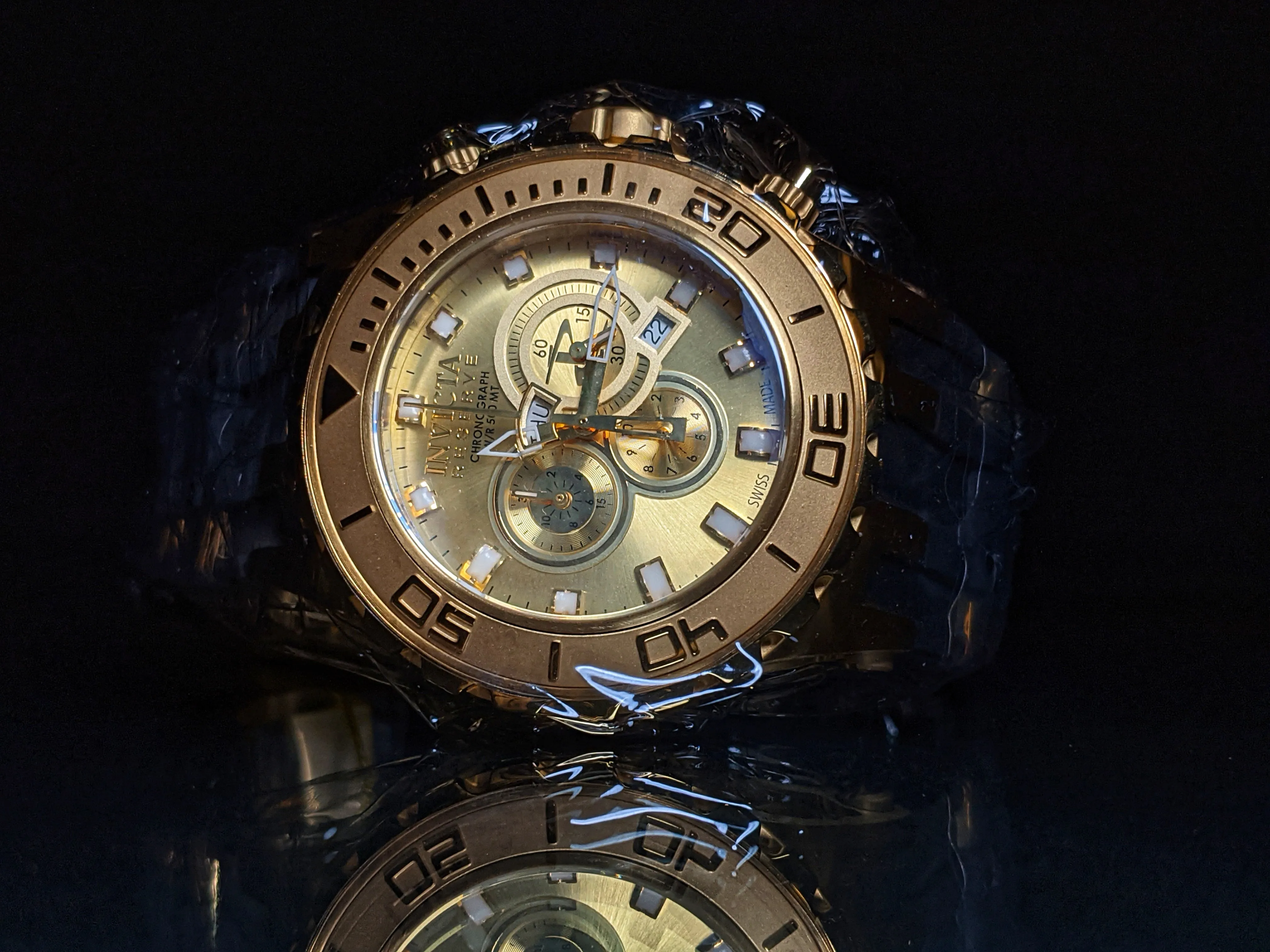 Invicta Reserve Subaqua Model 6905 Gold Plated Swiss Watch NIB