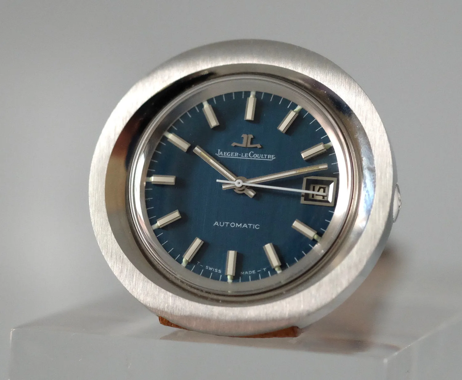 Jaeger-LeCoultre "Disco Volante"