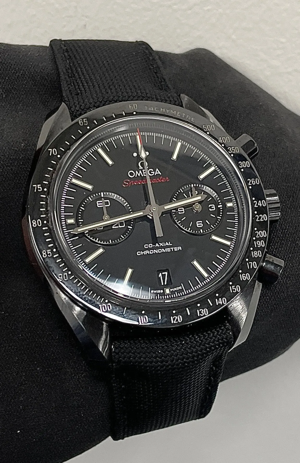MINT Omega Speedmaster Moonwatch 311.92.44.51.01.003 Black Dark Side Of The Moon