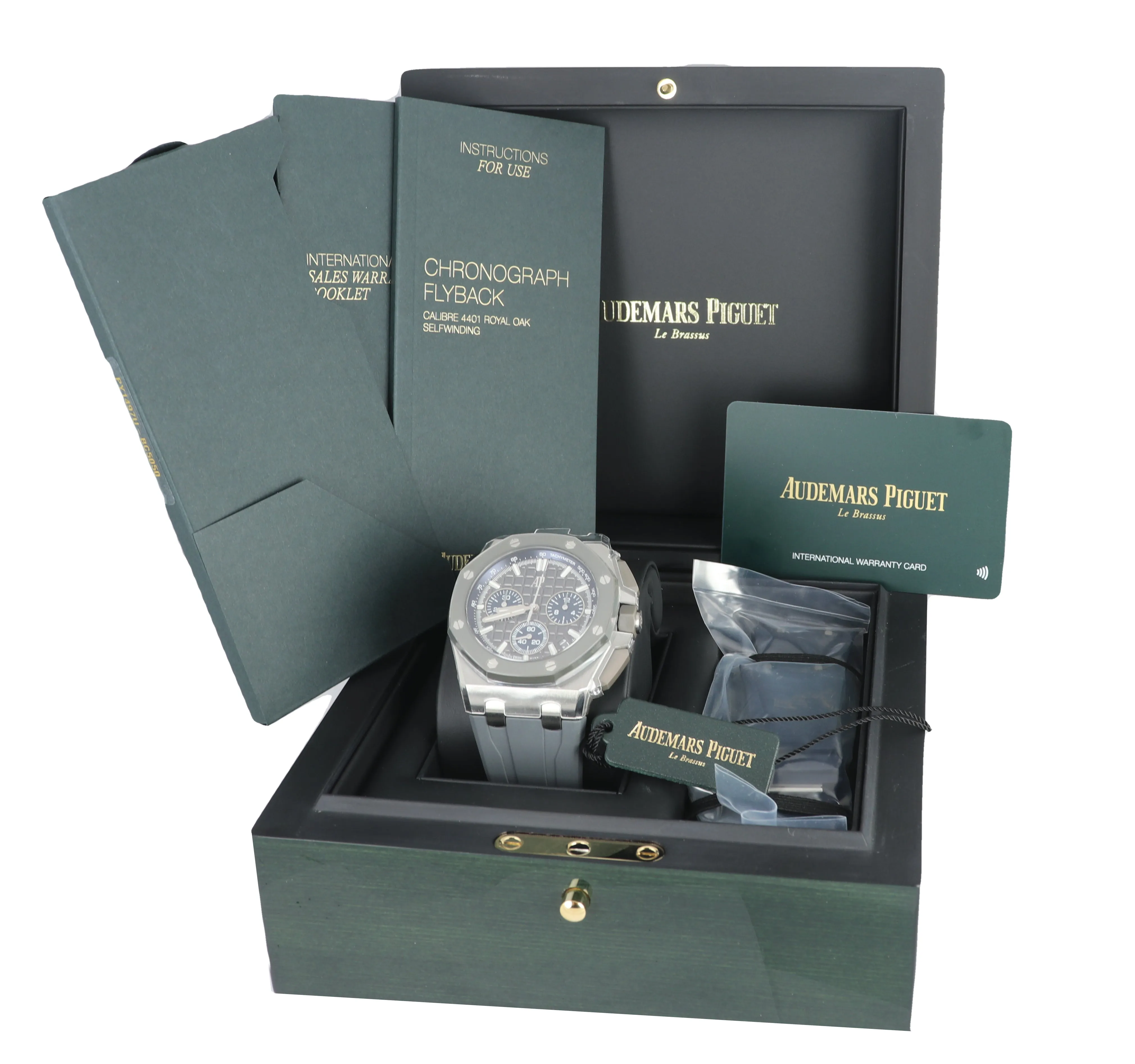NEW NOV 2021 Audemars Piguet AP Royal Oak Offshore Blue 43mm Titanium 26420 IO