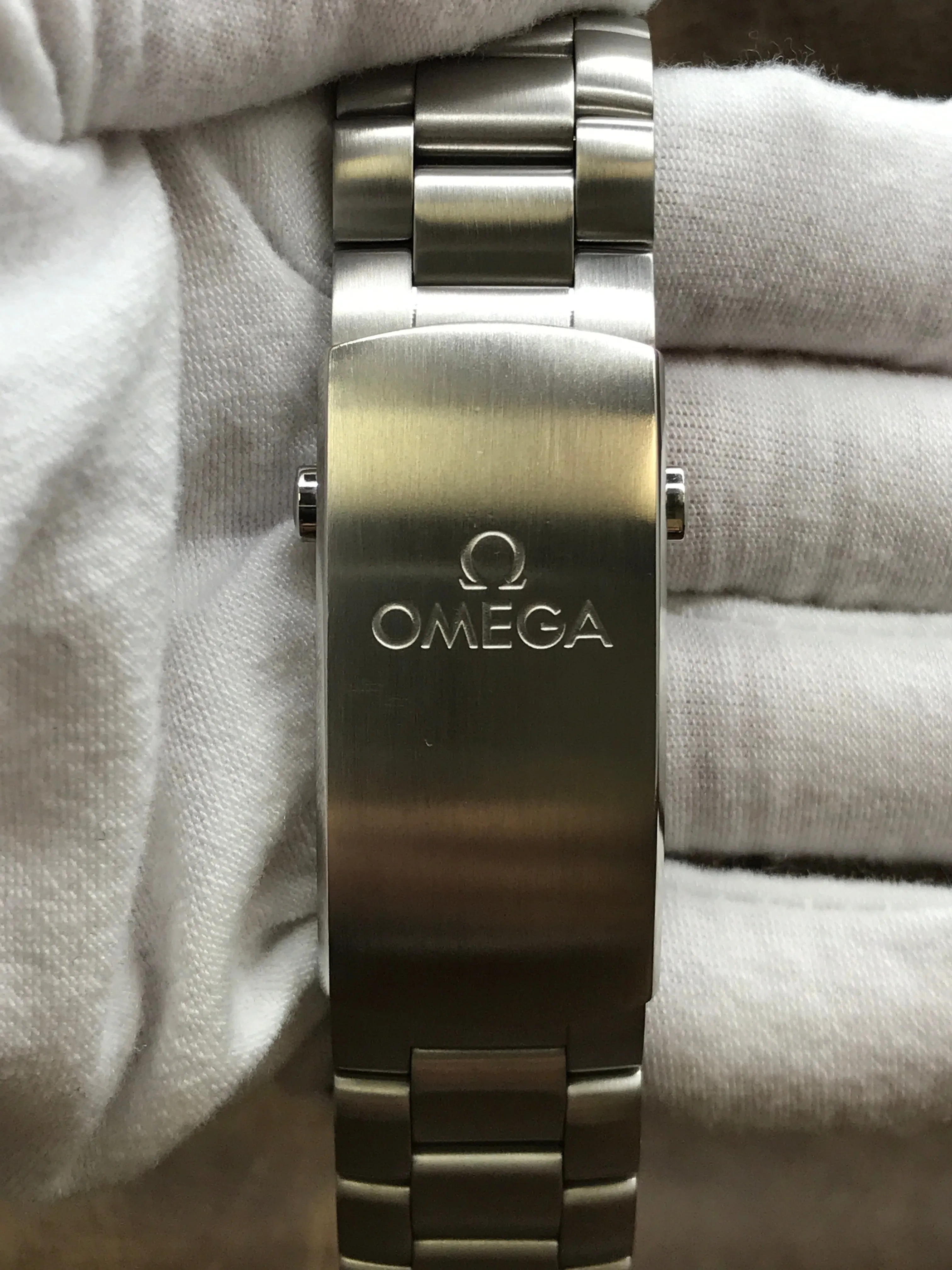 Omega Seamaster Planet Ocean Chronograph 215.30.46.51.03.001 Blue Dial Automatic  Men's Watch
