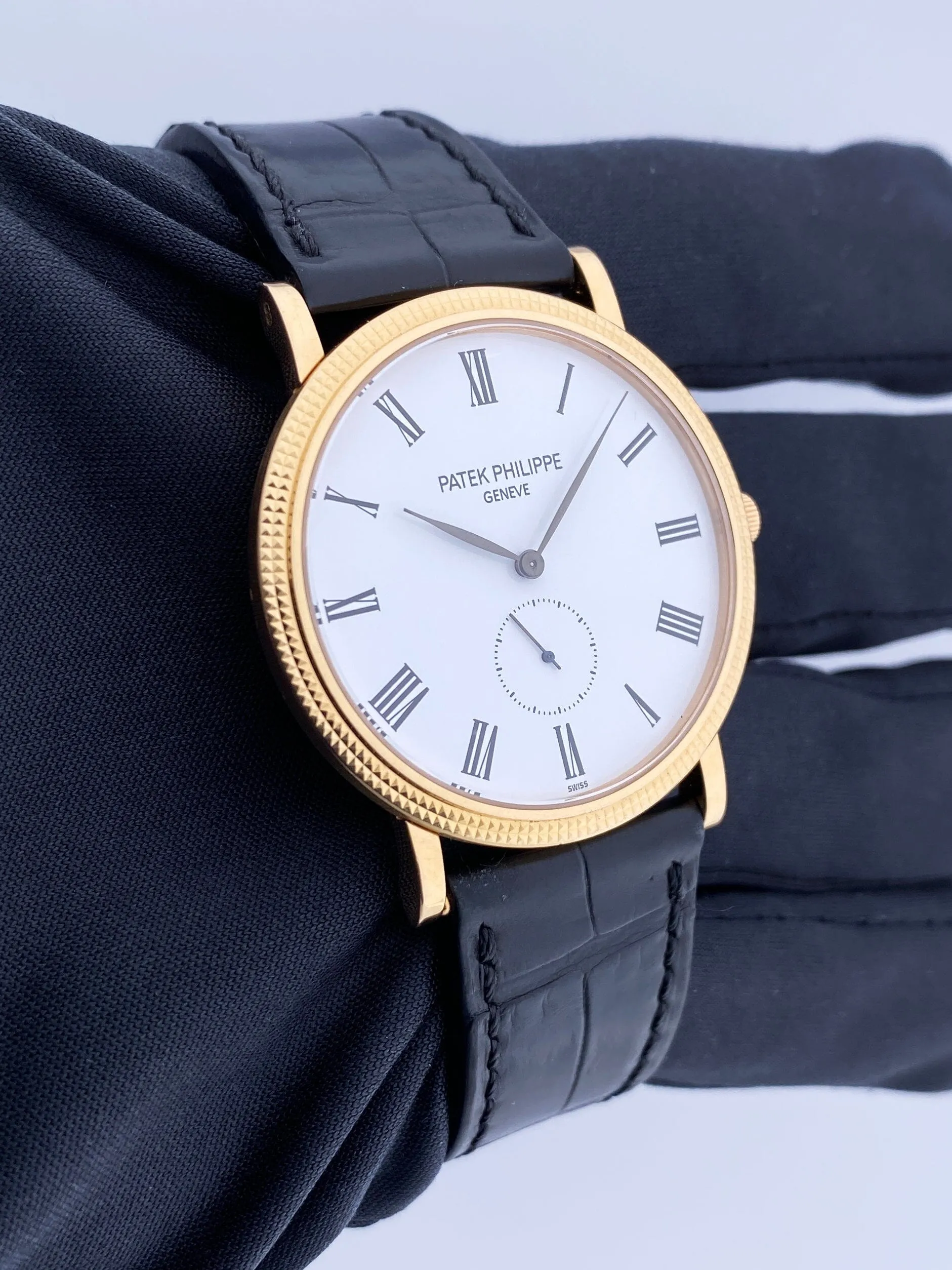 Patek Philippe Calatrava 5119R 18K Rose Gold Mens Watch With Box & Papers