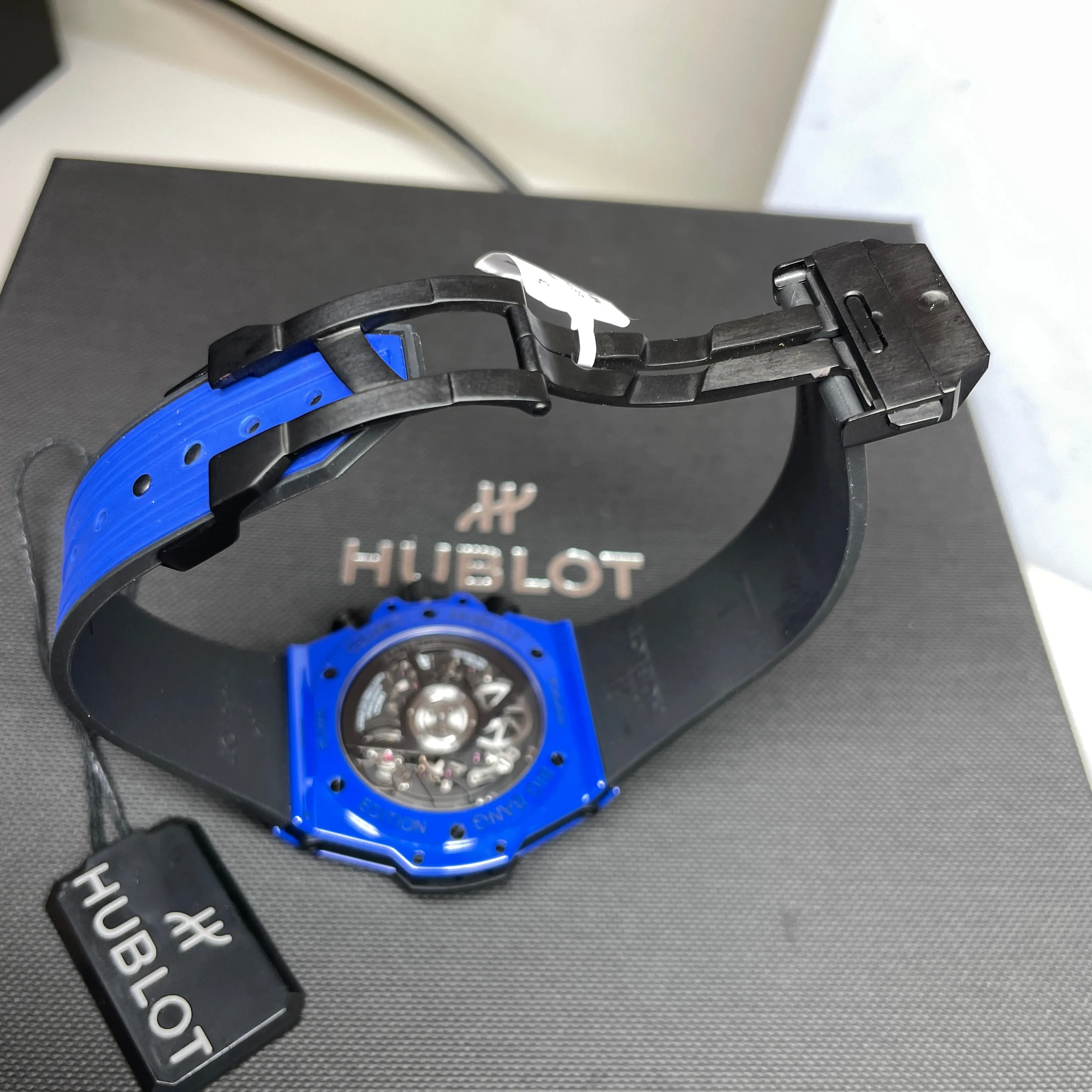 Pre-Owned Hublot Blue Magic Big Bang Unico Chronograph 42mm Ceramic Watch