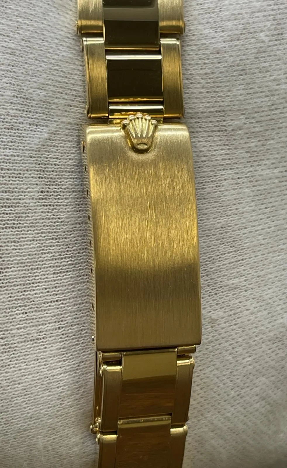 Rolex Date 34mm 18K Yellow Gold 1501 White Dial Automatic Watch