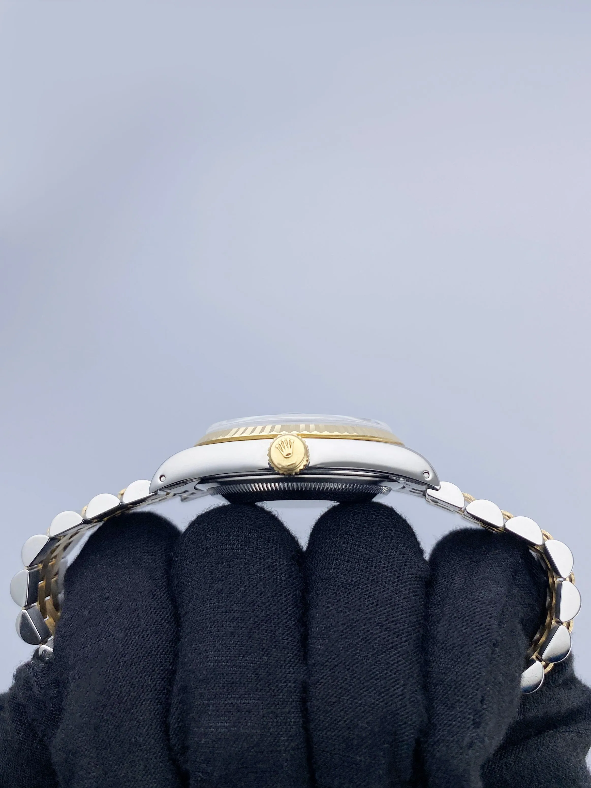 Rolex Datejust 16233 Diamond Blue Dial Mens Watch