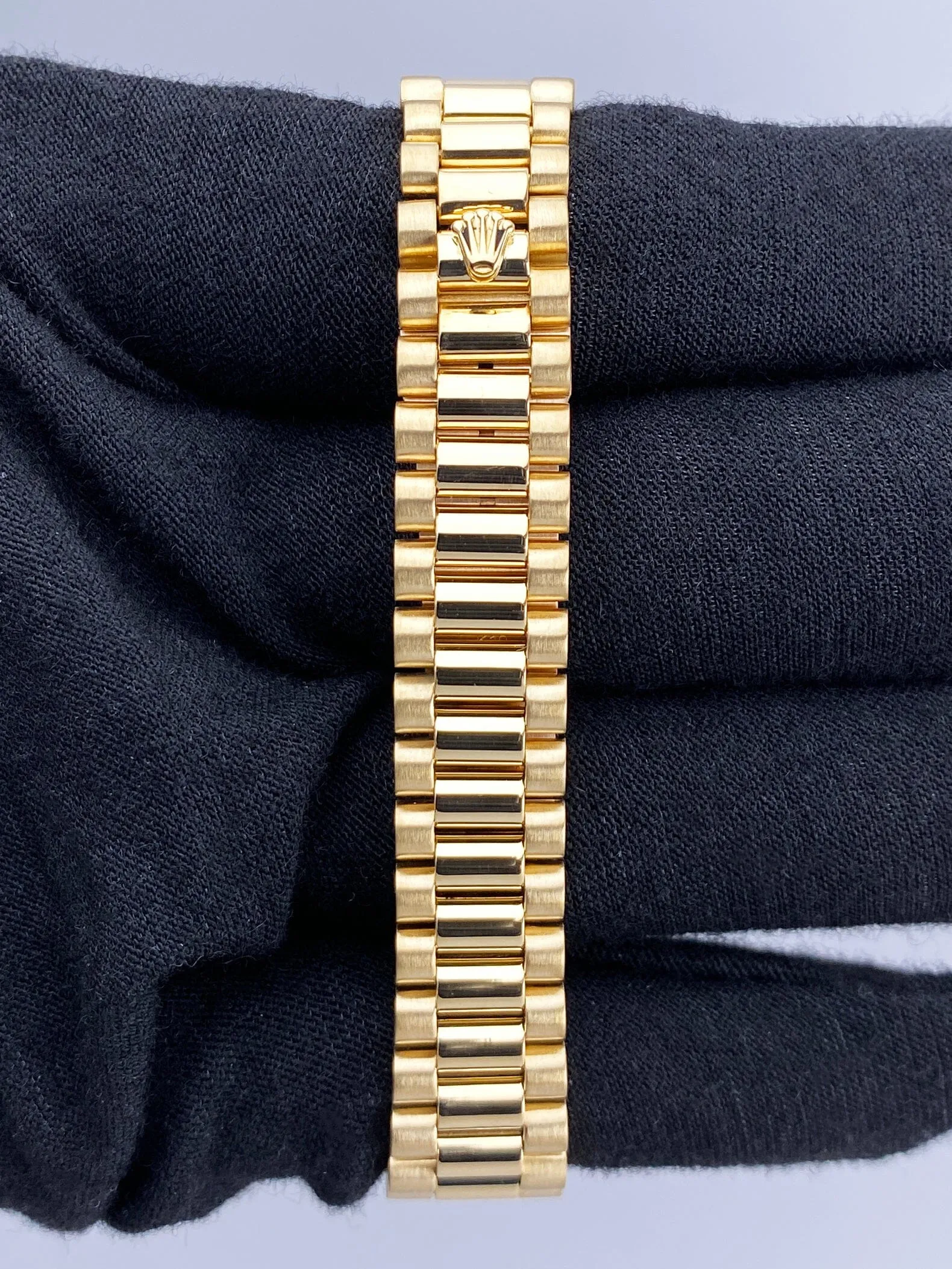 Rolex Datejust 69158 Diamond 18K Yellow Gold Ladies Watch