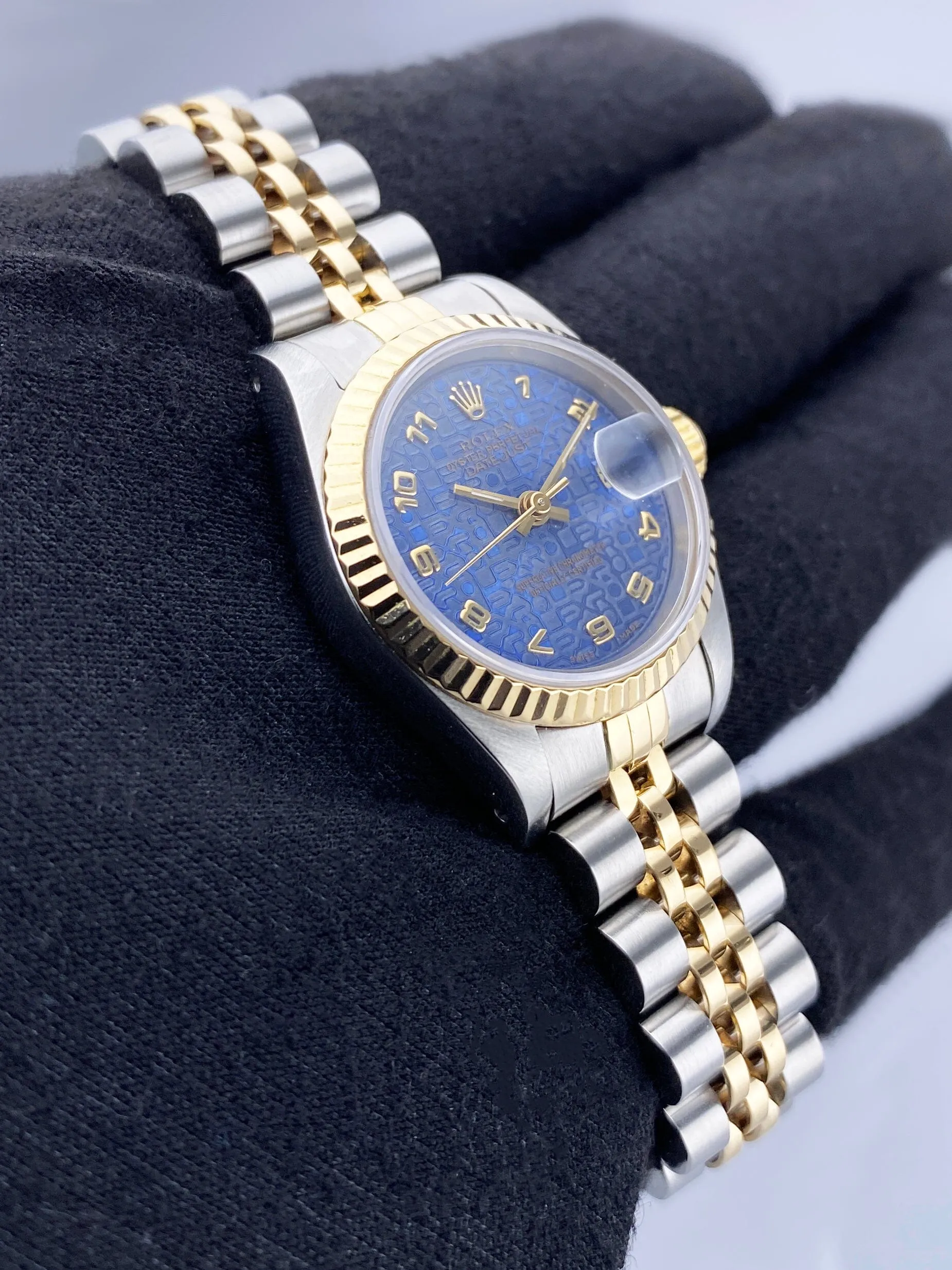 Rolex Datejust 69173 Blue Anniversary Dial Ladies Watch Box Papers