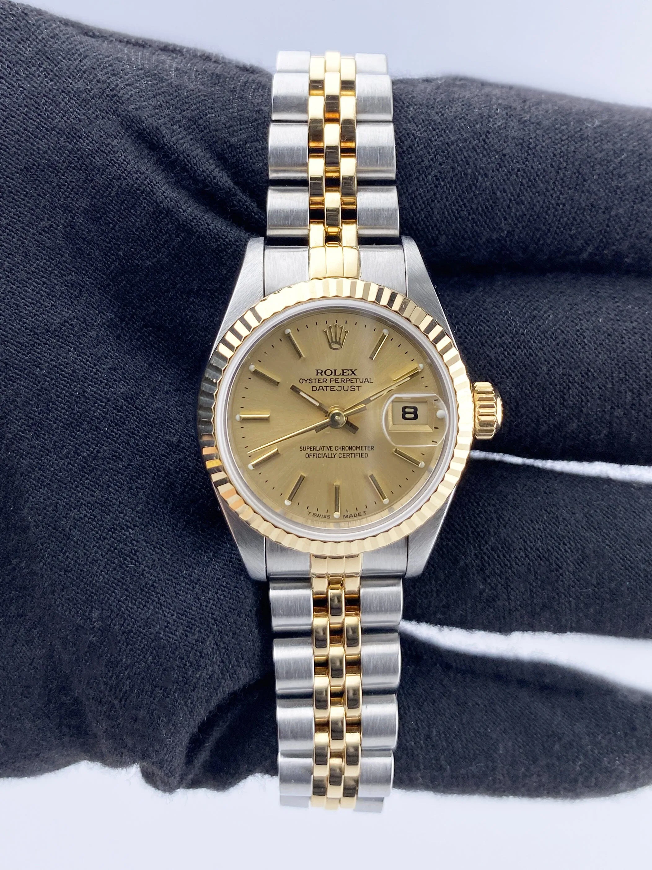 Rolex Datejust 69173 Champagne Dial Ladies Watch Box Papers