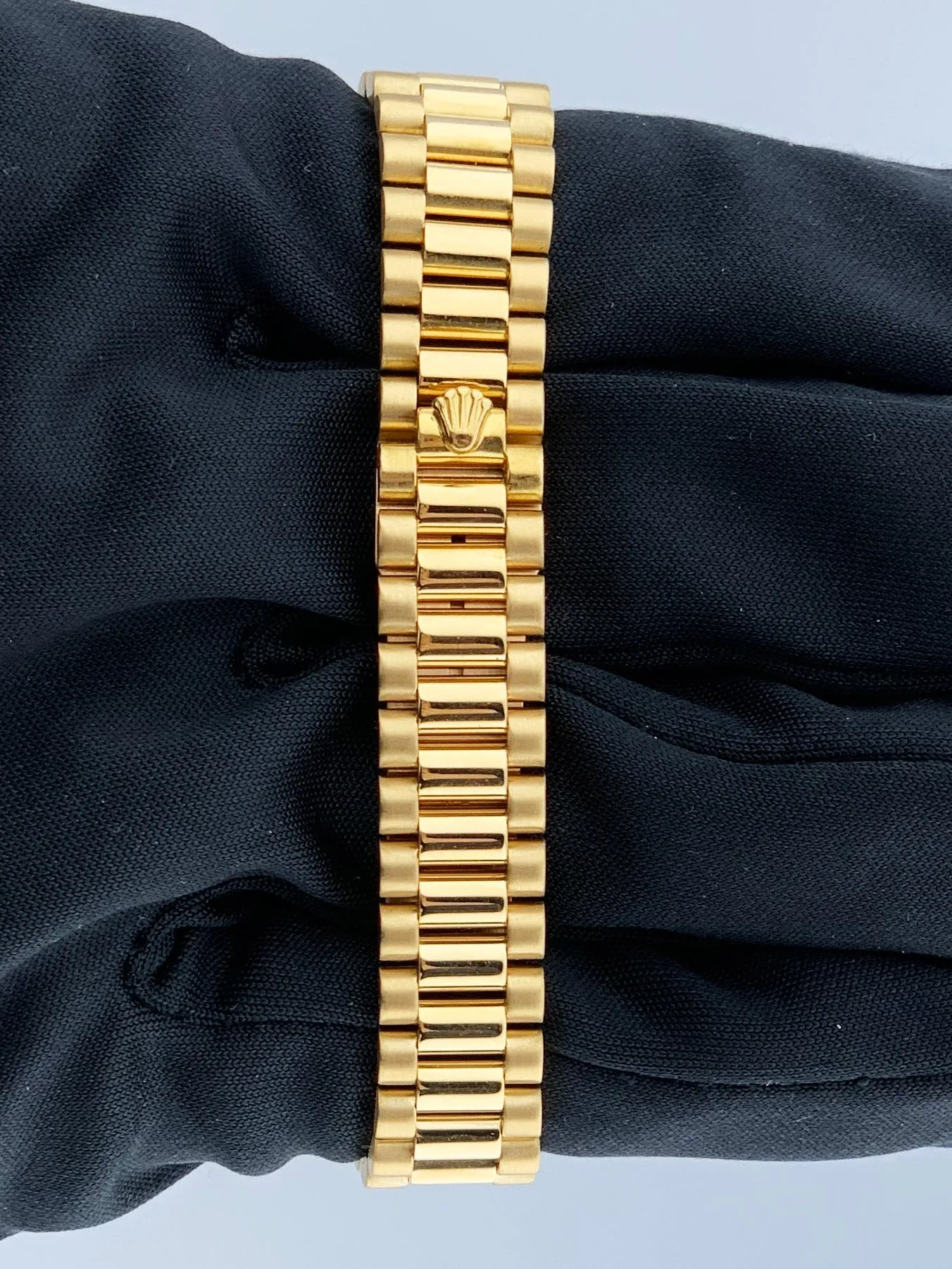 Rolex Datejust 69178 18K Yellow Gold Diamond Dial Ladies Watch
