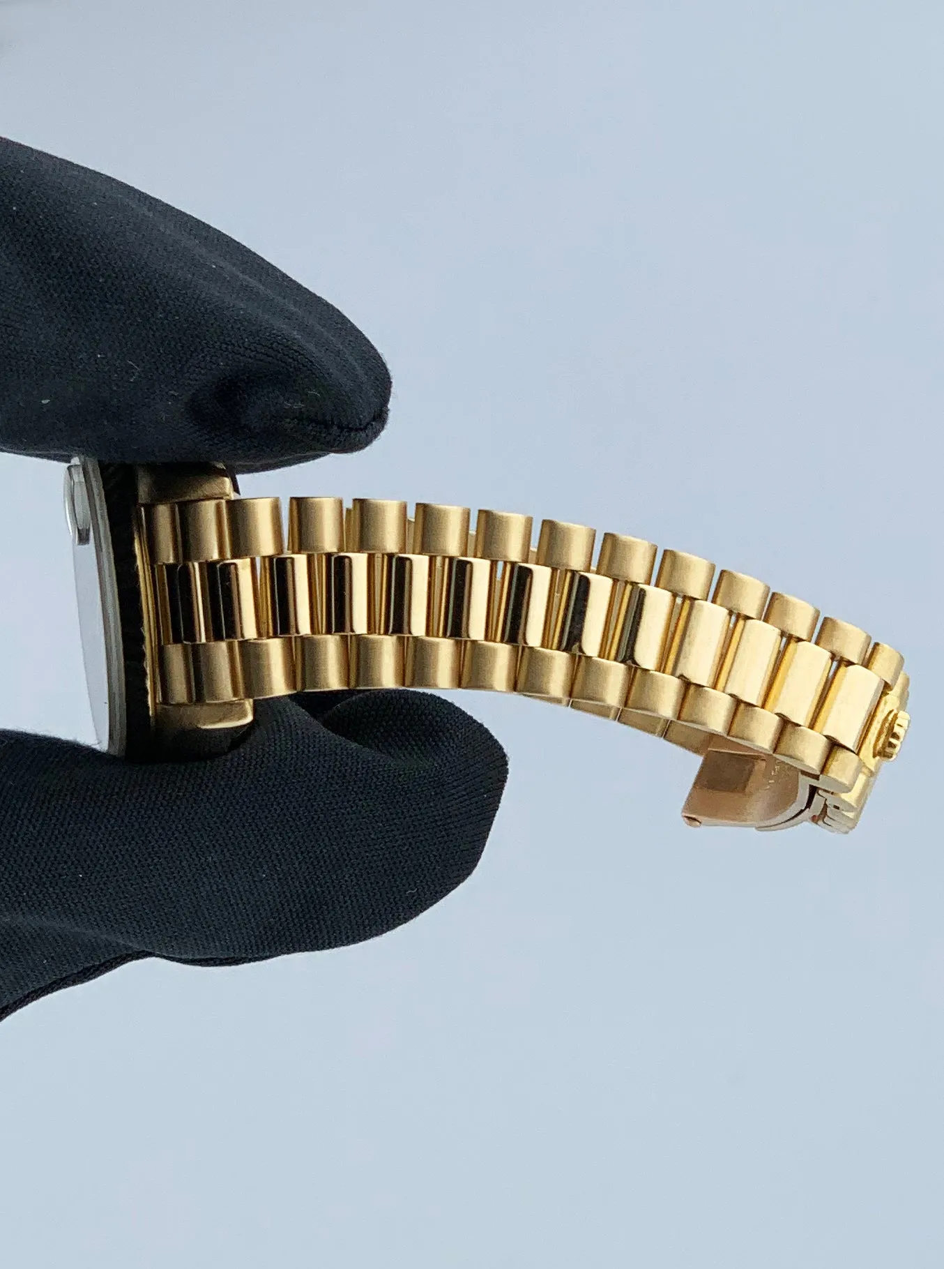 Rolex Datejust 69178 18K Yellow Gold Diamond Dial Ladies Watch