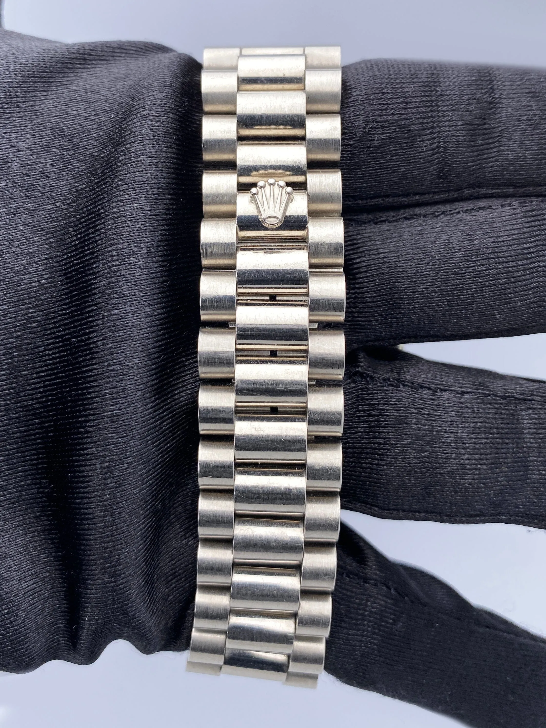 Rolex Day-Date 18239 Black Dial 18K White Gold Mens Watch