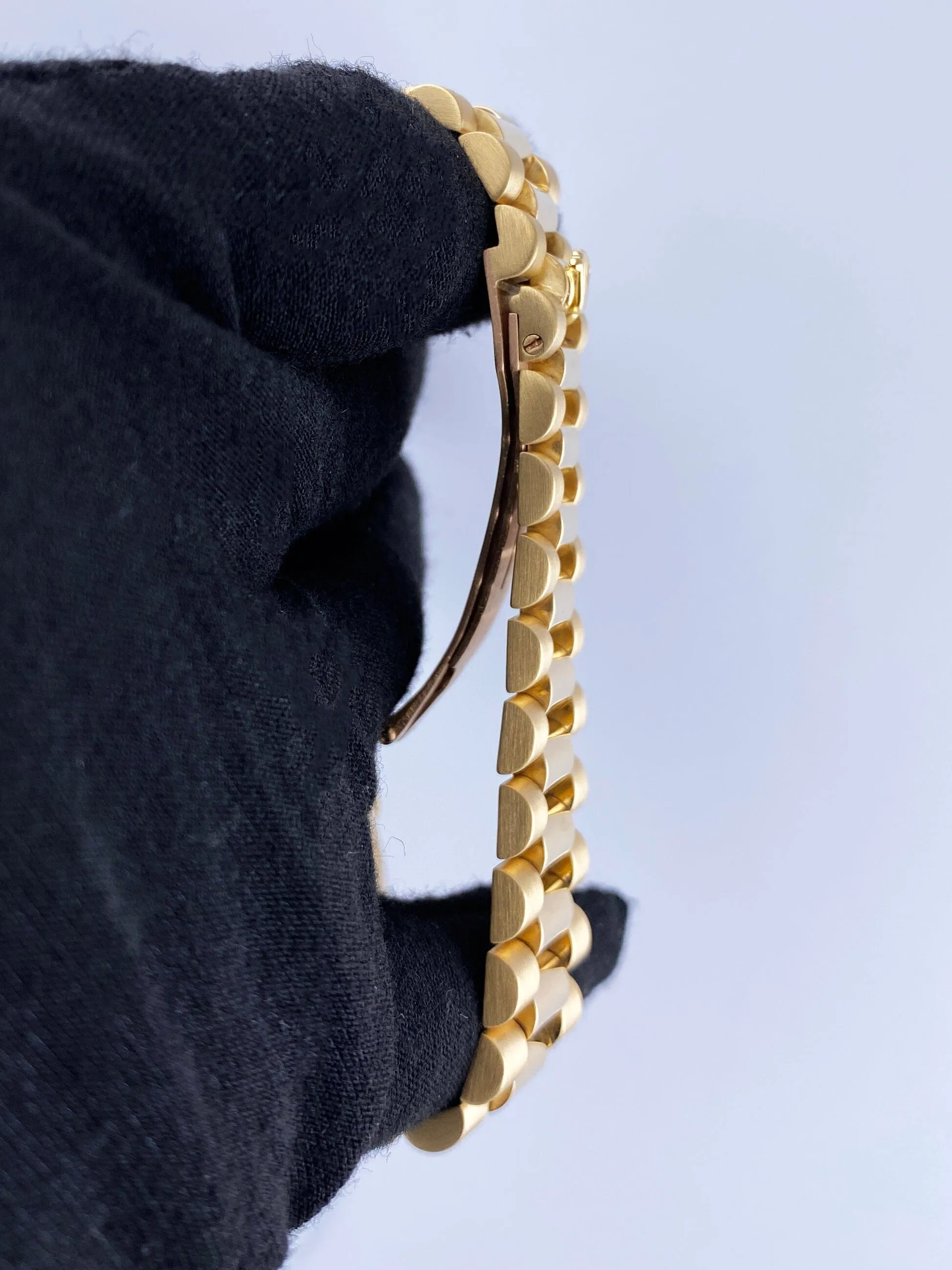 Rolex Day-Date 18338 Diamond 18K Yellow Gold Mens Watch