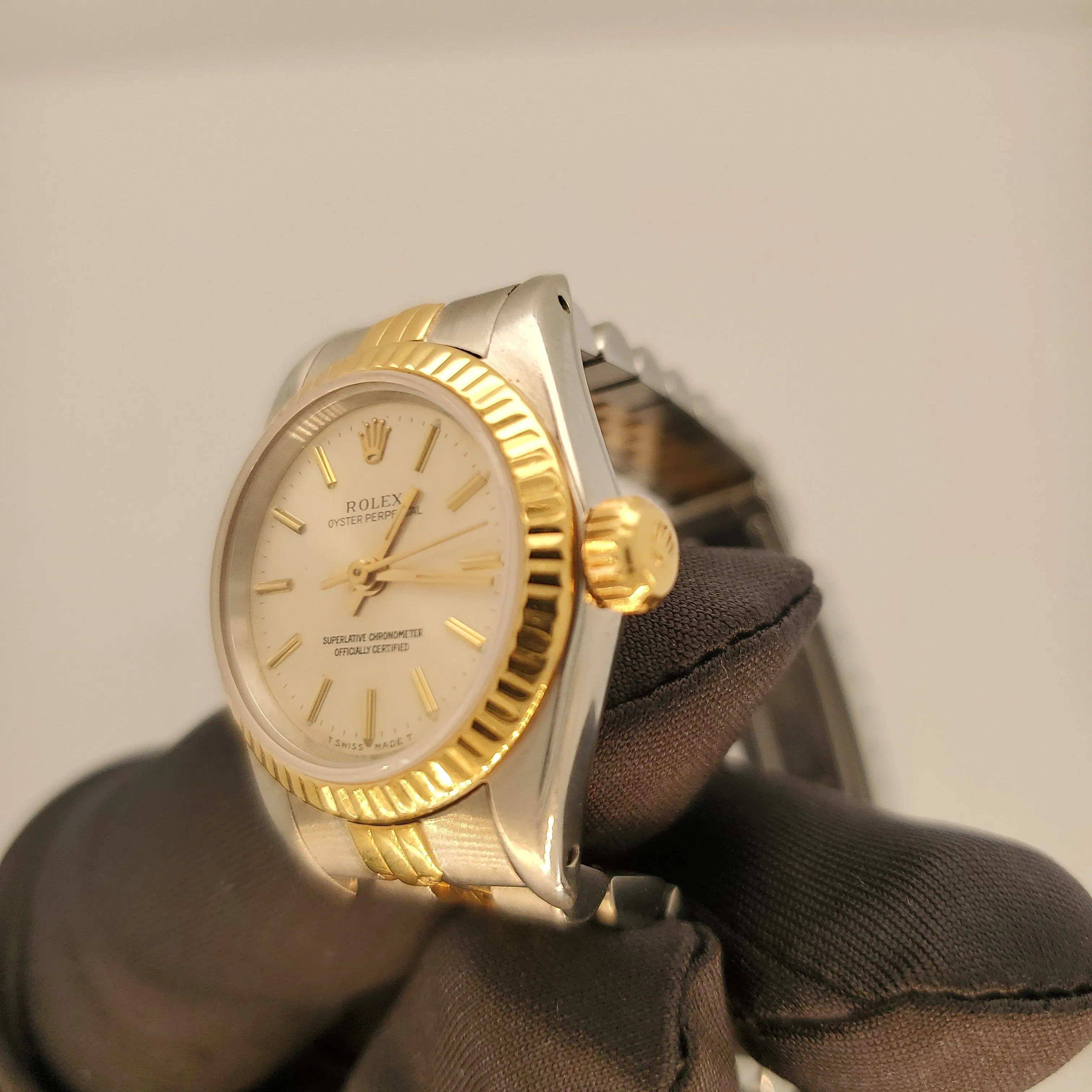 Rolex Oyster Perpetual 67193 Ladies Watch