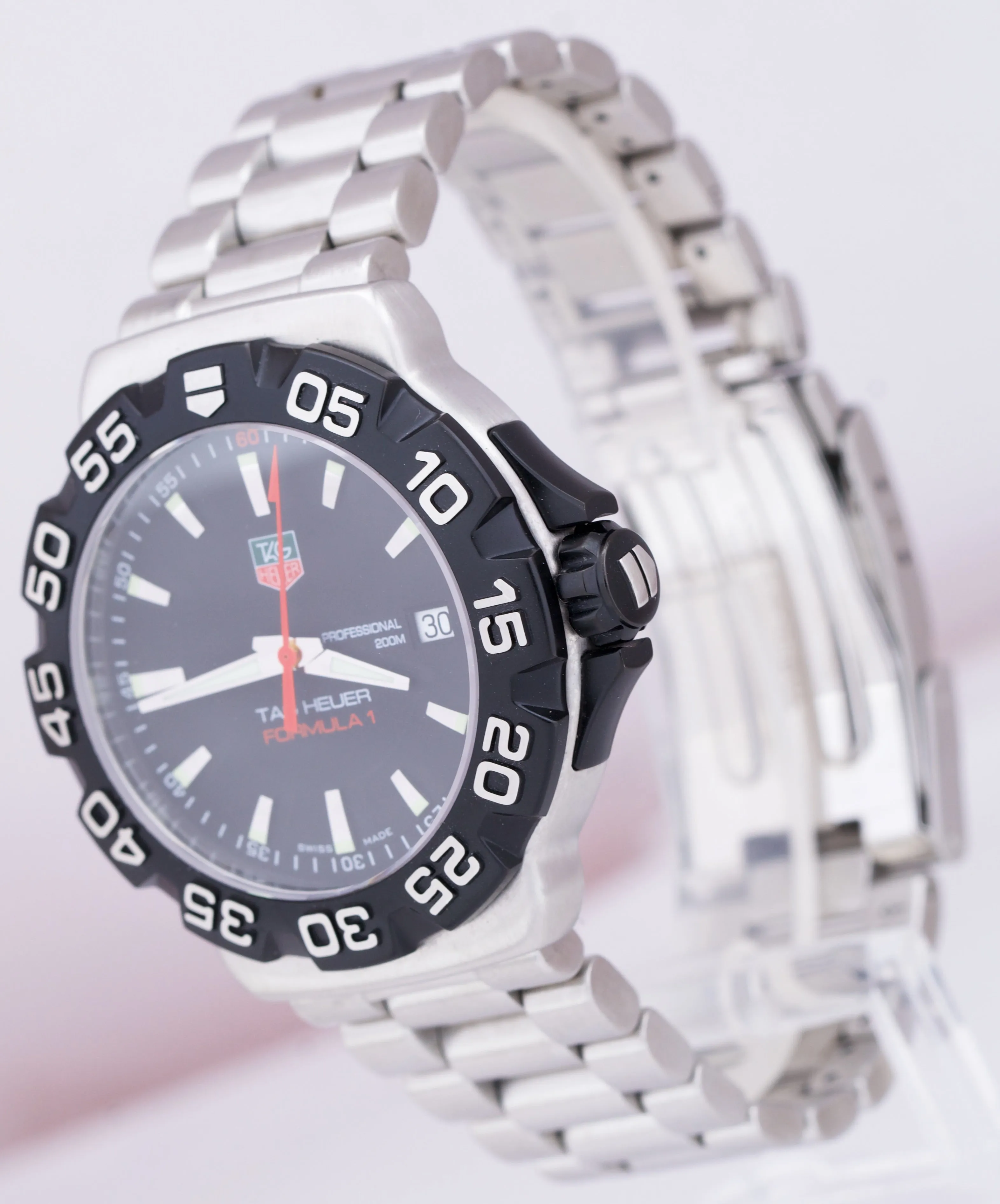 Tag Heuer Formula 1 Stainless Steel Black Quartz 41mm Date Watch WAH1110.BA0858