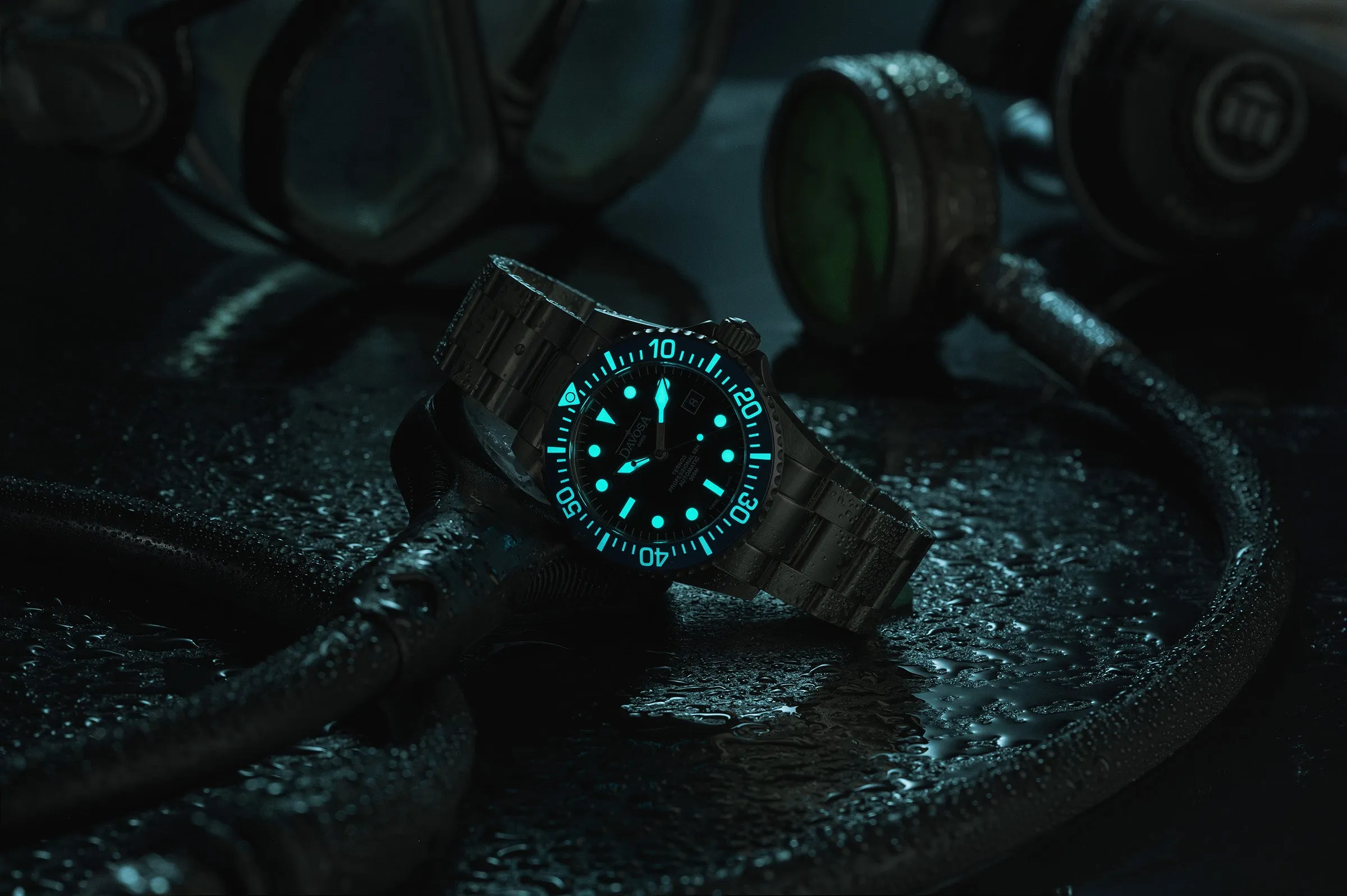 Ternos Professional 68h Automatic 300m Green Black Diving Watch 16153807