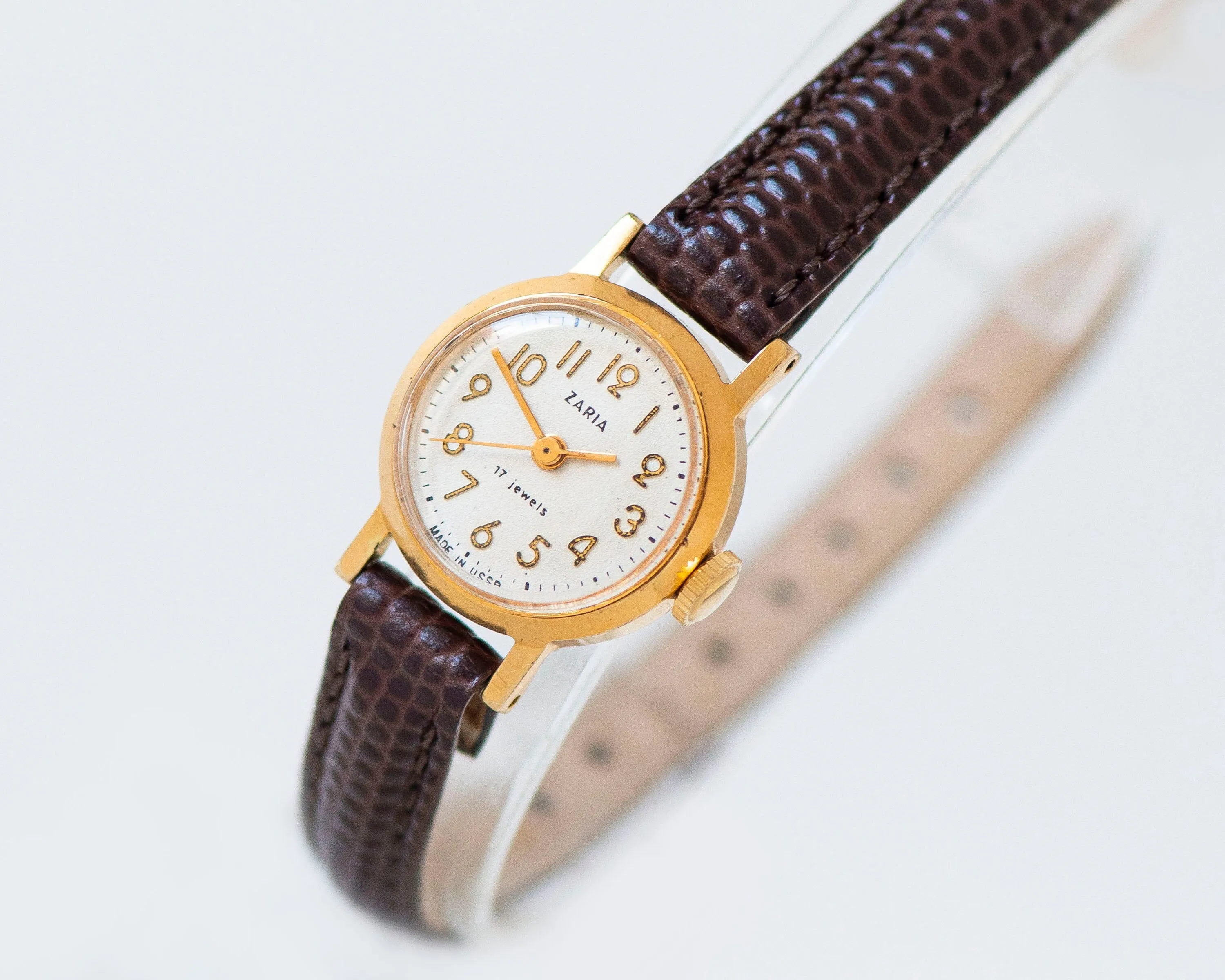 Women's watch gold plated Dawn simple, Arabic numerals lady watch classic accessory, delicate watch for women gift, new premium leather band