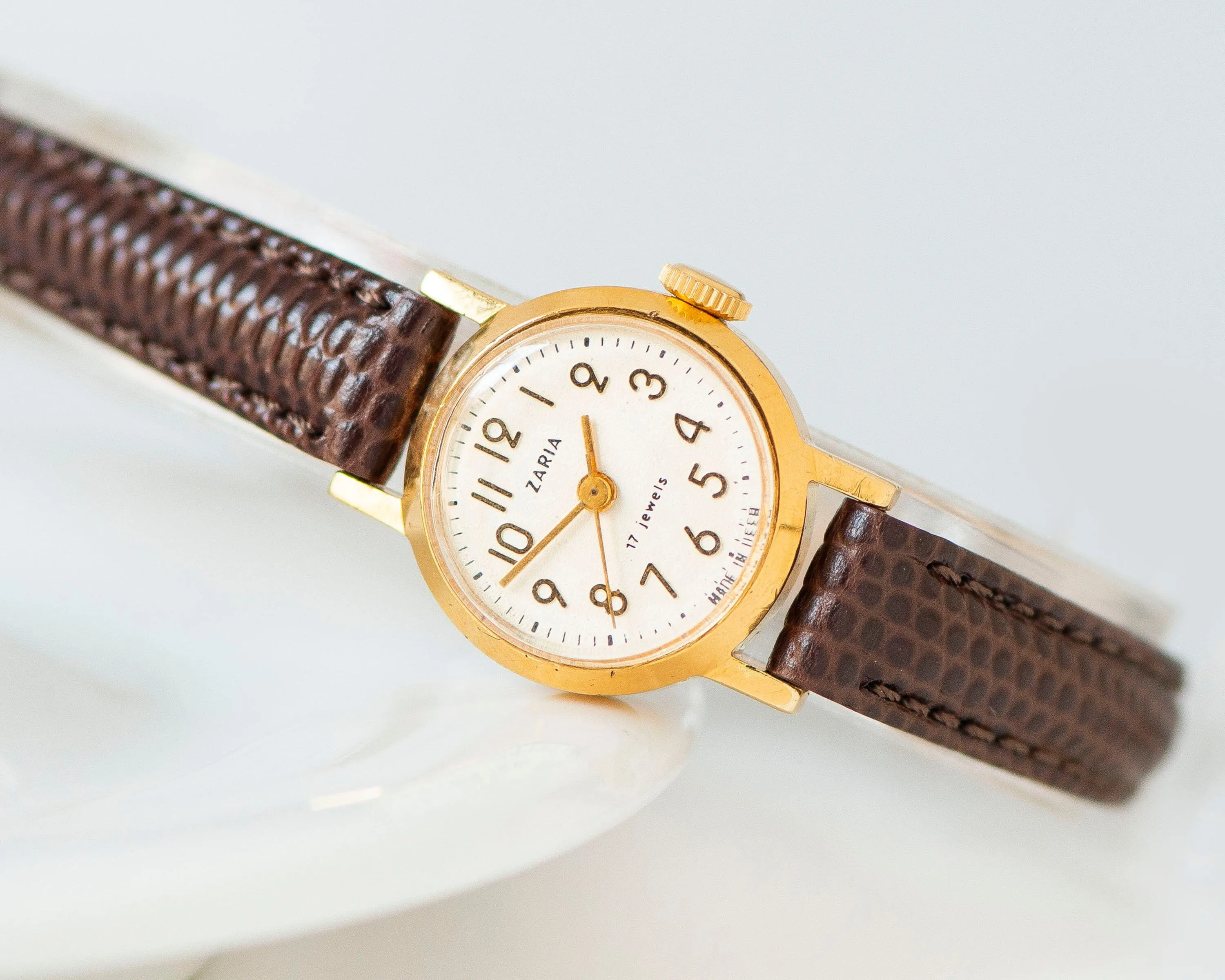 Women's watch gold plated Dawn simple, Arabic numerals lady watch classic accessory, delicate watch for women gift, new premium leather band