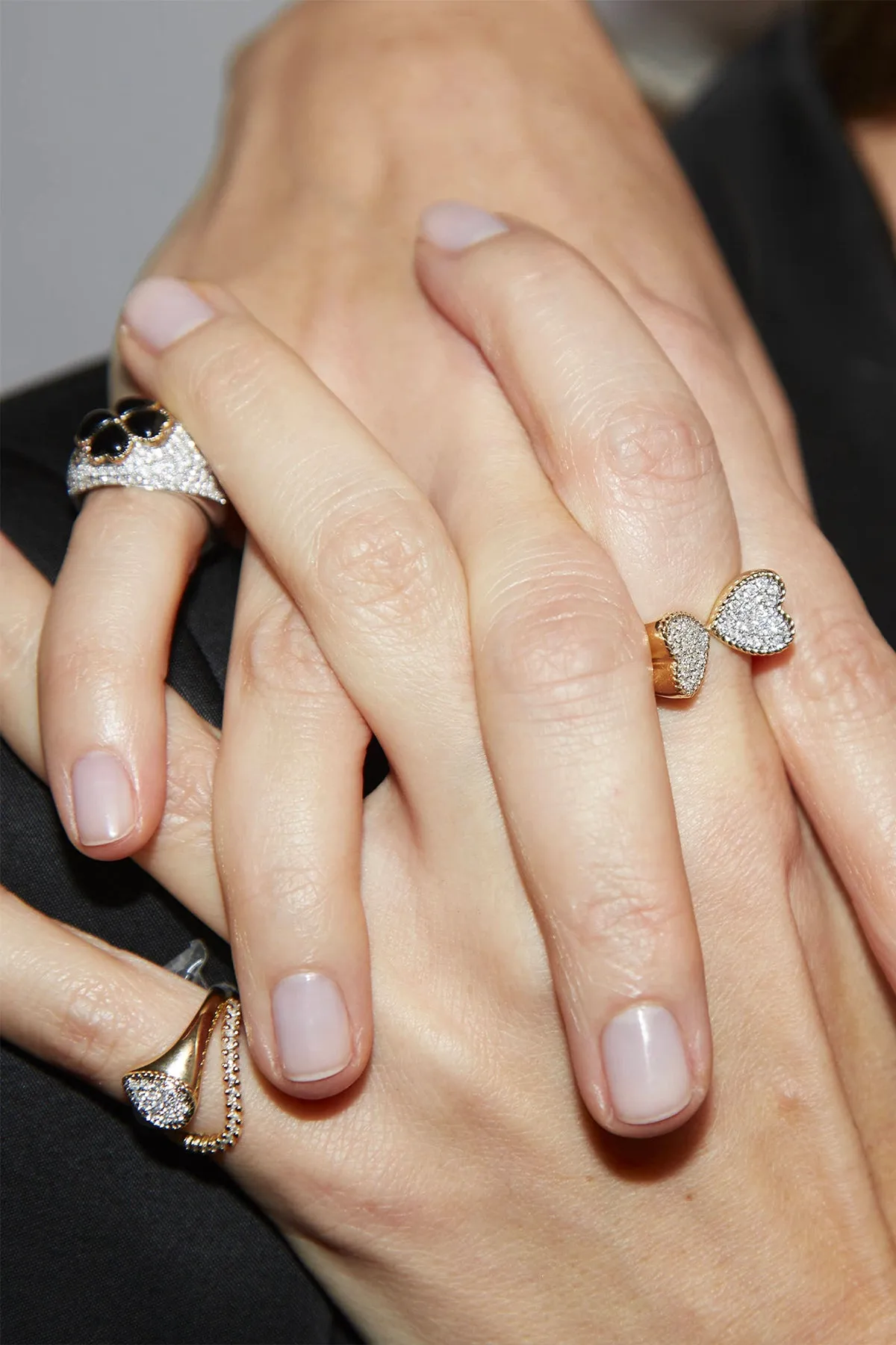 YVONNE LÉON | DIAMOND DOUBLE HEART RING